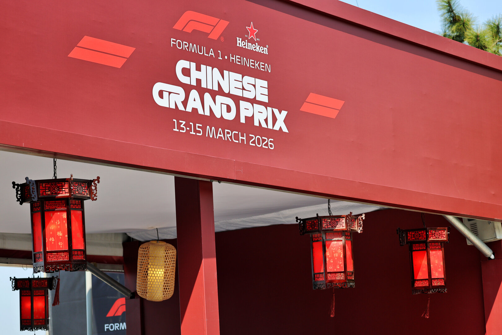 GP CINA, Circuit Atmosfera - Chinese Grand Prix logo.
12.03.2026. Formula 1 World Championship, Rd 2, Chinese Grand Prix, Shanghai, China, Preparation Day.
- www.xpbimages.com, EMail: requests@xpbimages.com © Copyright: Moy / XPB Images