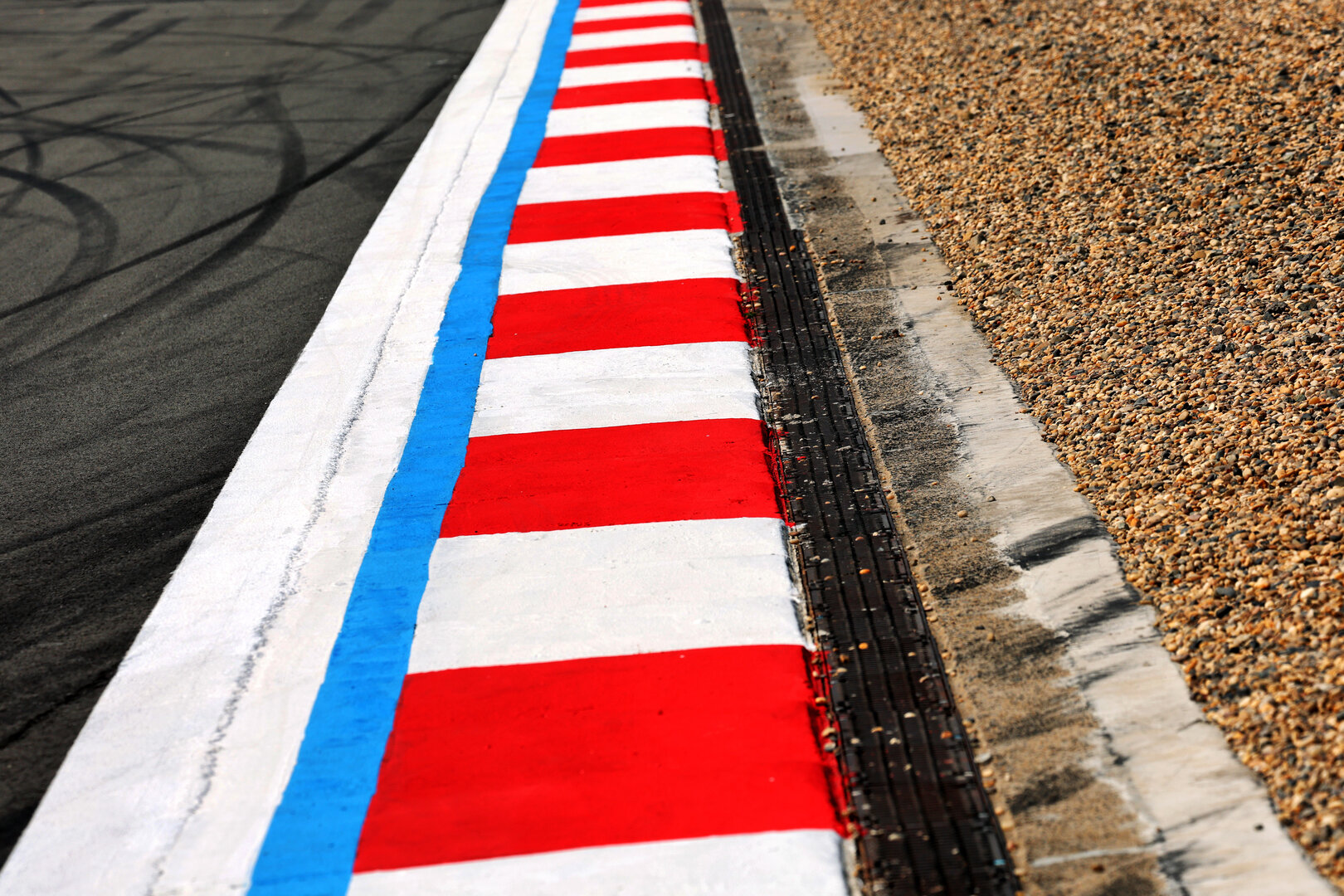 GP CINA, Circuit Atmosfera - kerb detail.
12.03.2026. Formula 1 World Championship, Rd 2, Chinese Grand Prix, Shanghai, China, Preparation Day.
- www.xpbimages.com, EMail: requests@xpbimages.com © Copyright: Moy / XPB Images