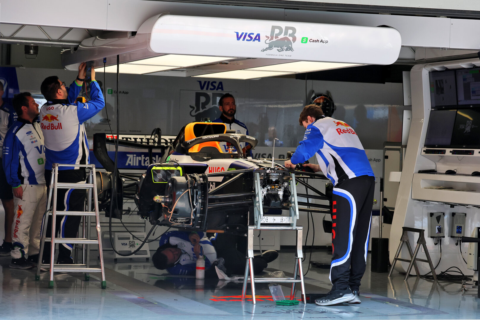 GP CINA, Racing Bulls Formula One Team VCARB 03 being prepared in the pit garage.
12.03.2026. Formula 1 World Championship, Rd 2, Chinese Grand Prix, Shanghai, China, Preparation Day.
- www.xpbimages.com, EMail: requests@xpbimages.com © Copyright: Moy / XPB Images