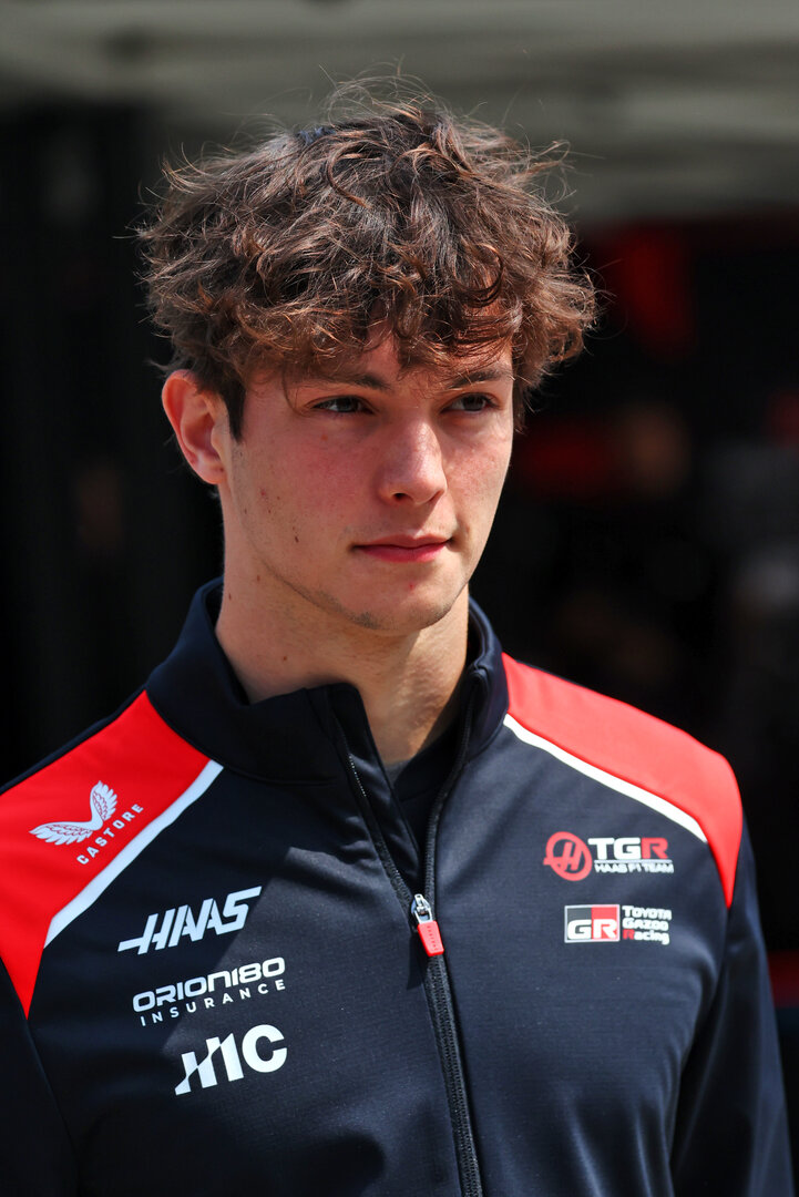 GP CINA, Oliver Bearman (GBR) Haas F1 Team.
12.03.2026. Formula 1 World Championship, Rd 2, Chinese Grand Prix, Shanghai, China, Preparation Day.
 - www.xpbimages.com, EMail: requests@xpbimages.com © Copyright: Patching / XPB Images