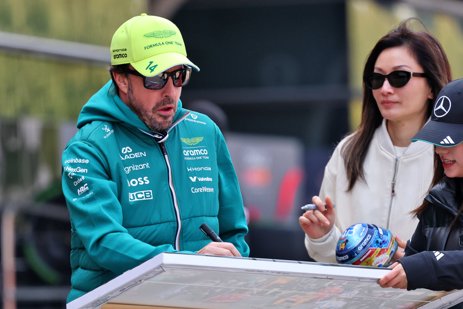 GP CINA, Fernando Alonso (ESP) Aston Martin F1 Team.
12.03.2026. Formula 1 World Championship, Rd 2, Chinese Grand Prix, Shanghai, China, Preparation Day.
- www.xpbimages.com, EMail: requests@xpbimages.com © Copyright: Batchelor / XPB Images