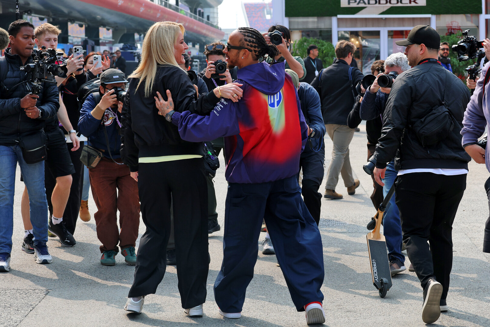 GP CINA, (L to R): Rachel Brookes (GBR) Sky Sports F1 Reporter with Lewis Hamilton (GBR) Ferrari.
12.03.2026. Formula 1 World Championship, Rd 2, Chinese Grand Prix, Shanghai, China, Preparation Day.
- www.xpbimages.com, EMail: requests@xpbimages.com © Copyright: Moy / XPB Images