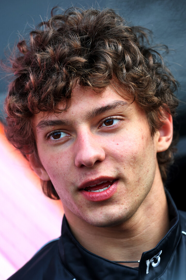 GP CINA, Andrea Kimi Antonelli (ITA) Mercedes AMG Formula One Team.
12.03.2026. Formula 1 World Championship, Rd 2, Chinese Grand Prix, Shanghai, China, Preparation Day.
- www.xpbimages.com, EMail: requests@xpbimages.com © Copyright: Bearne / XPB Images