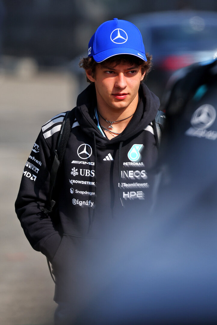 GP CINA, Andrea Kimi Antonelli (ITA) Mercedes AMG Formula One Team.
13.03.2026. Formula 1 World Championship, Rd 2, Chinese Grand Prix, Shanghai, China, Sprint Qualifiche Day.
 - www.xpbimages.com, EMail: requests@xpbimages.com © Copyright: Patching / XPB Images