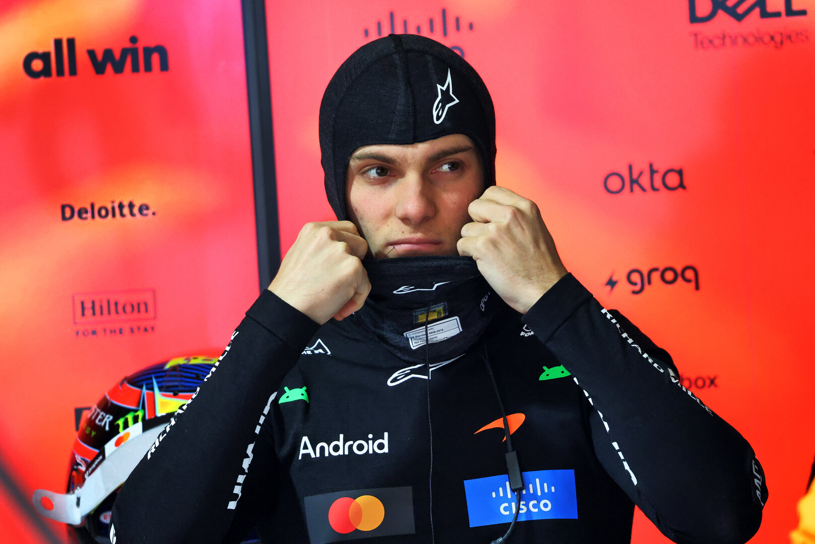 GP CINA, Oscar Piastri (AUS) McLaren F1 Team.
13.03.2026. Formula 1 World Championship, Rd 2, Chinese Grand Prix, Shanghai, China, Sprint Qualifiche Day.
- www.xpbimages.com, EMail: requests@xpbimages.com © Copyright: Batchelor / XPB Images