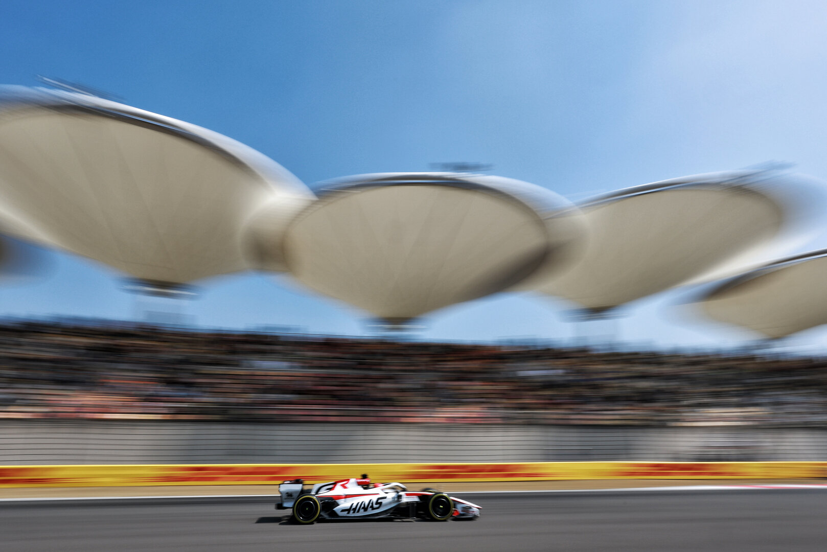 GP CINA, Esteban Ocon (FRA) Haas F1 Team VF-26.
13.03.2026. Formula 1 World Championship, Rd 2, Chinese Grand Prix, Shanghai, China, Sprint Qualifiche Day.
- www.xpbimages.com, EMail: requests@xpbimages.com © Copyright: Moy / XPB Images