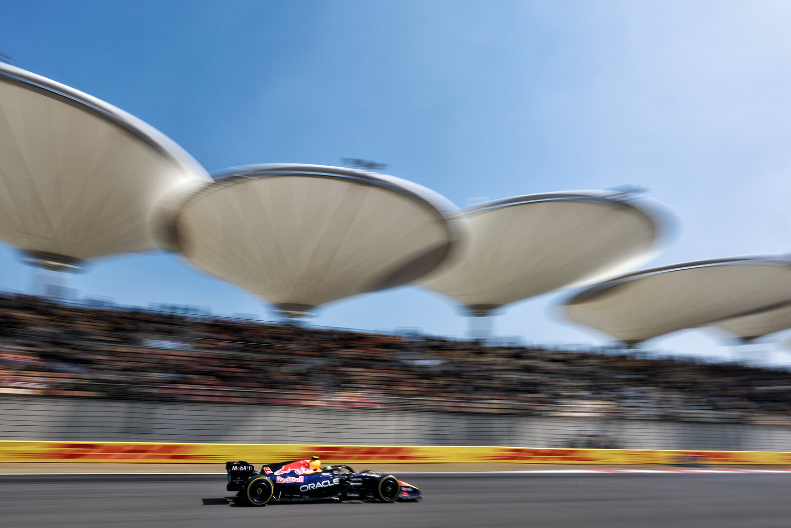 GP CINA, Isack Hadjar (FRA) Red Bull Racing RB22.
13.03.2026. Formula 1 World Championship, Rd 2, Chinese Grand Prix, Shanghai, China, Sprint Qualifiche Day.
- www.xpbimages.com, EMail: requests@xpbimages.com © Copyright: Moy / XPB Images