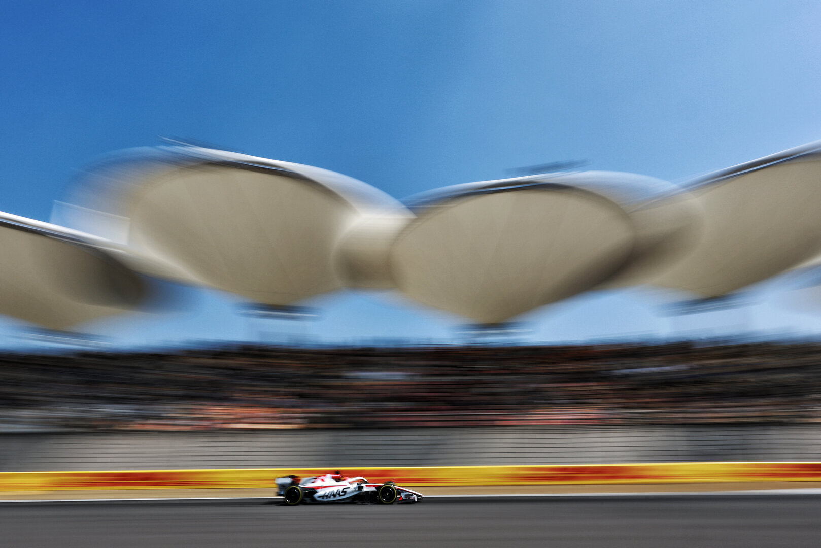 GP CINA, Esteban Ocon (FRA) Haas F1 Team VF-26.
13.03.2026. Formula 1 World Championship, Rd 2, Chinese Grand Prix, Shanghai, China, Sprint Qualifiche Day.
- www.xpbimages.com, EMail: requests@xpbimages.com © Copyright: Moy / XPB Images