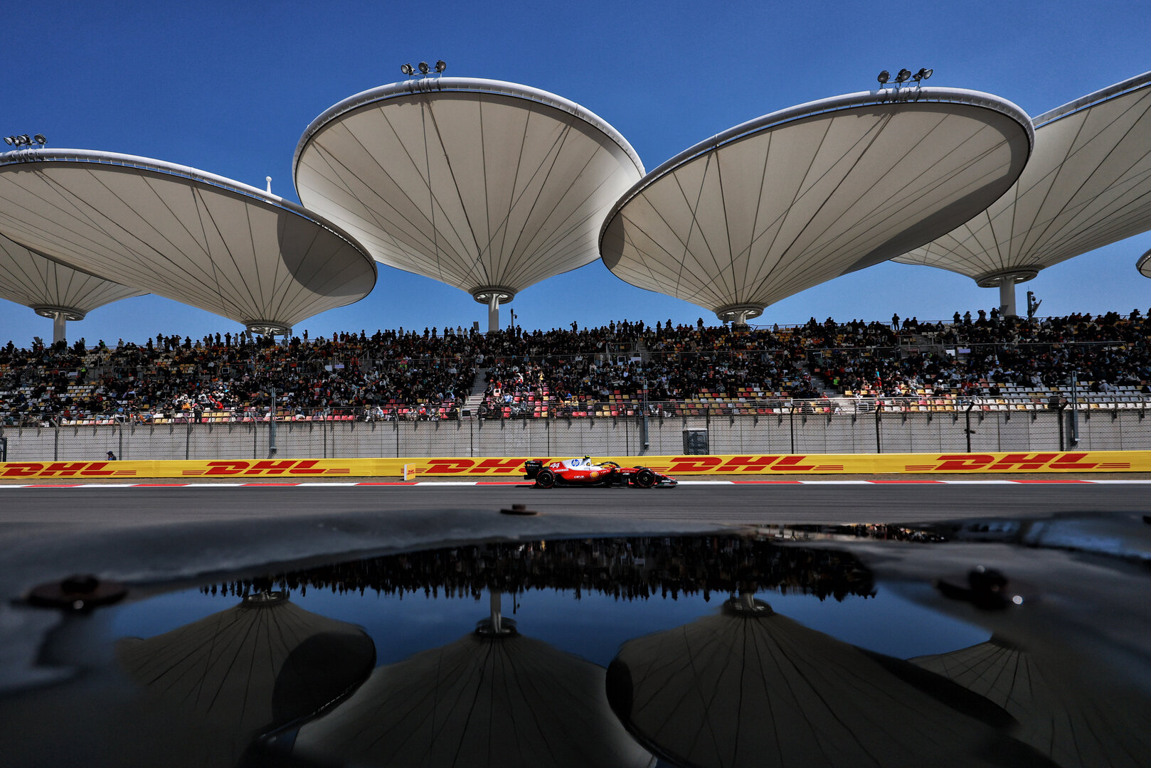 GP CINA, Lewis Hamilton (GBR) Ferrari SF-26.
13.03.2026. Formula 1 World Championship, Rd 2, Chinese Grand Prix, Shanghai, China, Sprint Qualifiche Day.
- www.xpbimages.com, EMail: requests@xpbimages.com © Copyright: Moy / XPB Images
