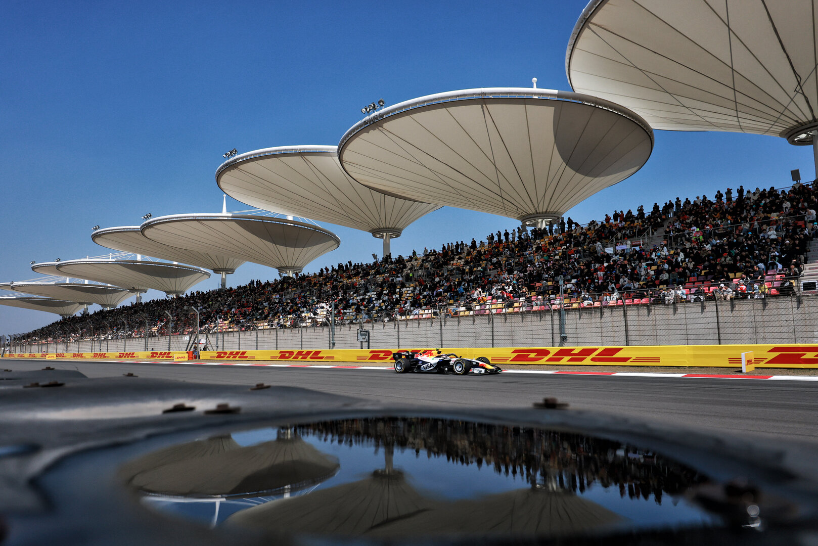 GP CINA, Liam Lawson (NZL) Racing Bulls Formula One Team VCARB 03.
13.03.2026. Formula 1 World Championship, Rd 2, Chinese Grand Prix, Shanghai, China, Sprint Qualifiche Day.
- www.xpbimages.com, EMail: requests@xpbimages.com © Copyright: Moy / XPB Images