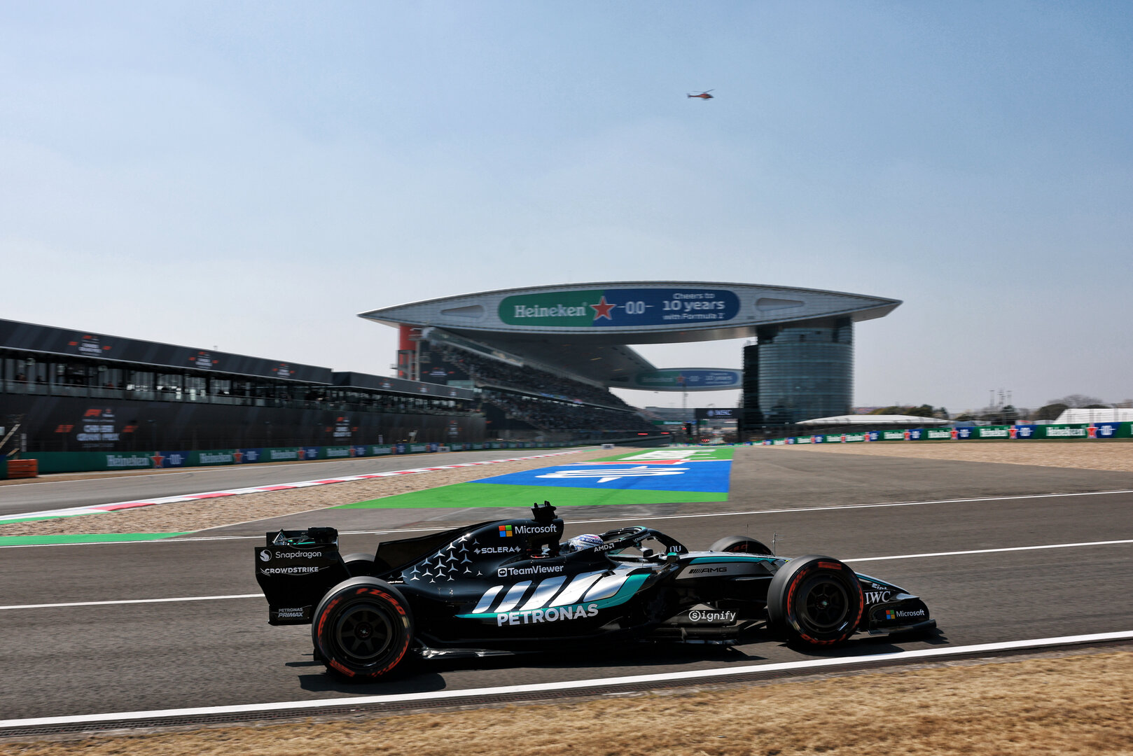 GP CINA, George Russell (GBR) Mercedes AMG Formula One Team W17.
13.03.2026. Formula 1 World Championship, Rd 2, Chinese Grand Prix, Shanghai, China, Sprint Qualifiche Day.
- www.xpbimages.com, EMail: requests@xpbimages.com © Copyright: Moy / XPB Images