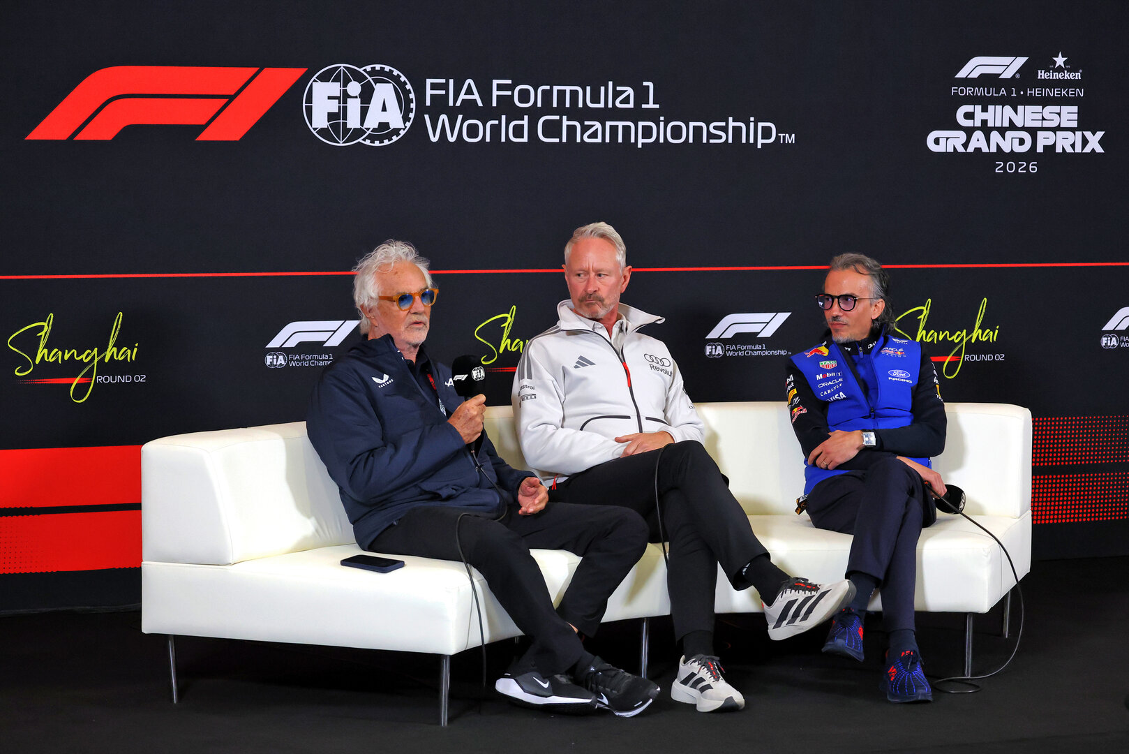 GP CINA, (L to R): Flavio Briatore (ITA) Alpine F1 Team Executive Advisor; Jonathan Wheatley (GBR) Audi F1 Team, Team Principal; e Laurent Mekies (FRA) Red Bull Racing Team Principal e CEO, in the FIA Press Conference.
13.03.2026. Formula 1 World Championship, Rd 2, Chinese Grand Prix, Shanghai, China, Sprint Qualifiche Day.
- www.xpbimages.com, EMail: requests@xpbimages.com © Copyright: Moy / XPB Images