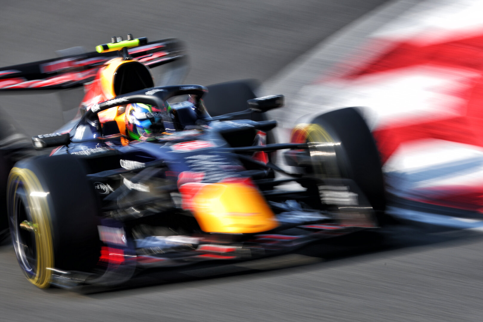 GP CINA, Isack Hadjar (FRA) Red Bull Racing RB22.
13.03.2026. Formula 1 World Championship, Rd 2, Chinese Grand Prix, Shanghai, China, Sprint Qualifiche Day.
- www.xpbimages.com, EMail: requests@xpbimages.com © Copyright: Bearne / XPB Images