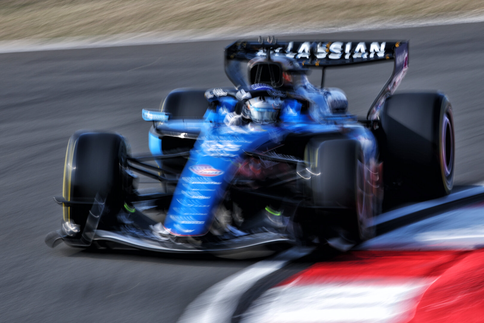 GP CINA, Alexander Albon (THA) Williams F1 Team FW48.
13.03.2026. Formula 1 World Championship, Rd 2, Chinese Grand Prix, Shanghai, China, Sprint Qualifiche Day.
- www.xpbimages.com, EMail: requests@xpbimages.com © Copyright: Bearne / XPB Images