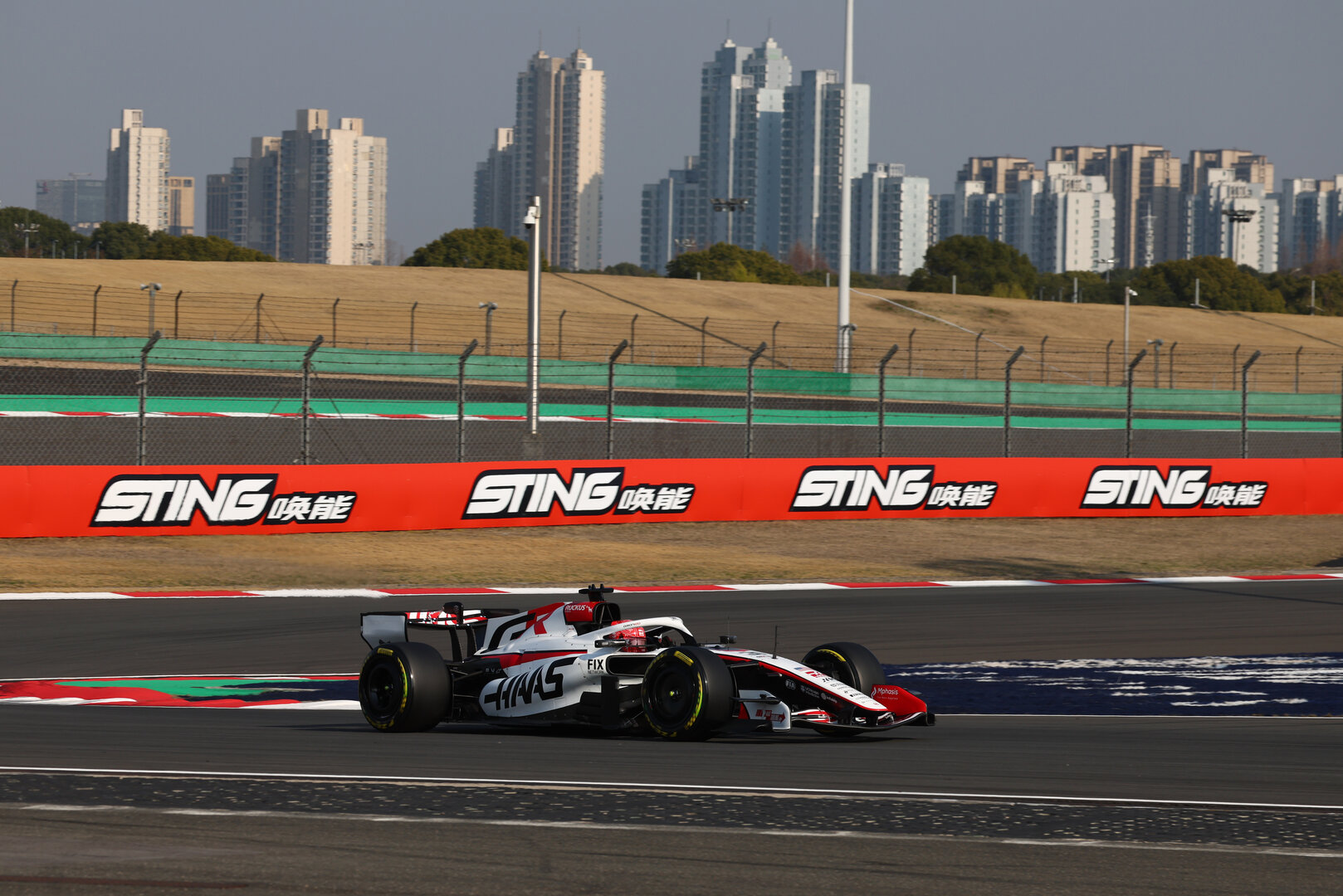 GP CINA, Esteban Ocon (FRA) Haas F1 Team VF-26.
13.03.2026. Formula 1 World Championship, Rd 2, Chinese Grand Prix, Shanghai, China, Sprint Qualifiche Day.
 - www.xpbimages.com, EMail: requests@xpbimages.com © Copyright: Patching / XPB Images