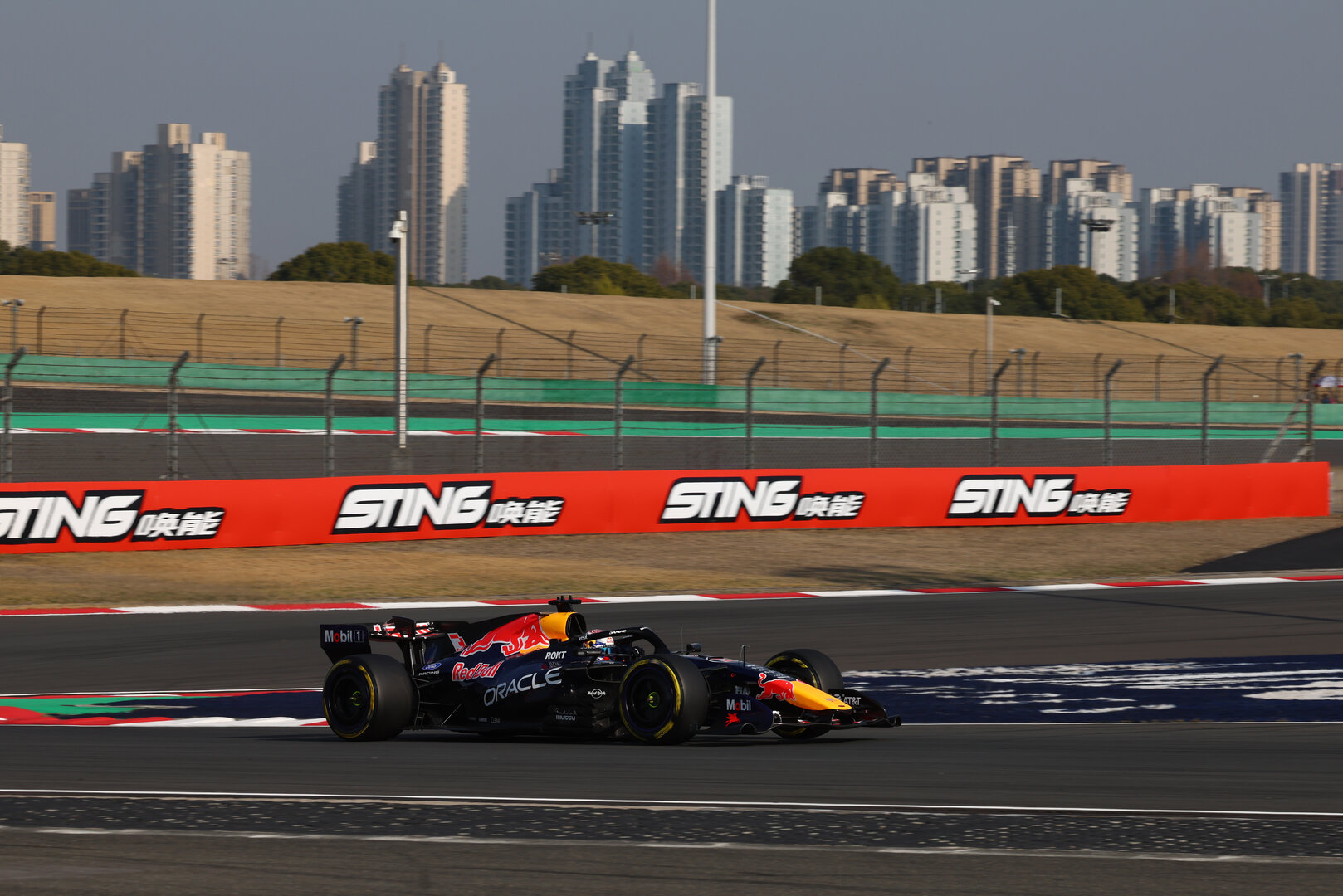 GP CINA, Max Verstappen (NLD) Red Bull Racing RB22.
13.03.2026. Formula 1 World Championship, Rd 2, Chinese Grand Prix, Shanghai, China, Sprint Qualifiche Day.
 - www.xpbimages.com, EMail: requests@xpbimages.com © Copyright: Patching / XPB Images