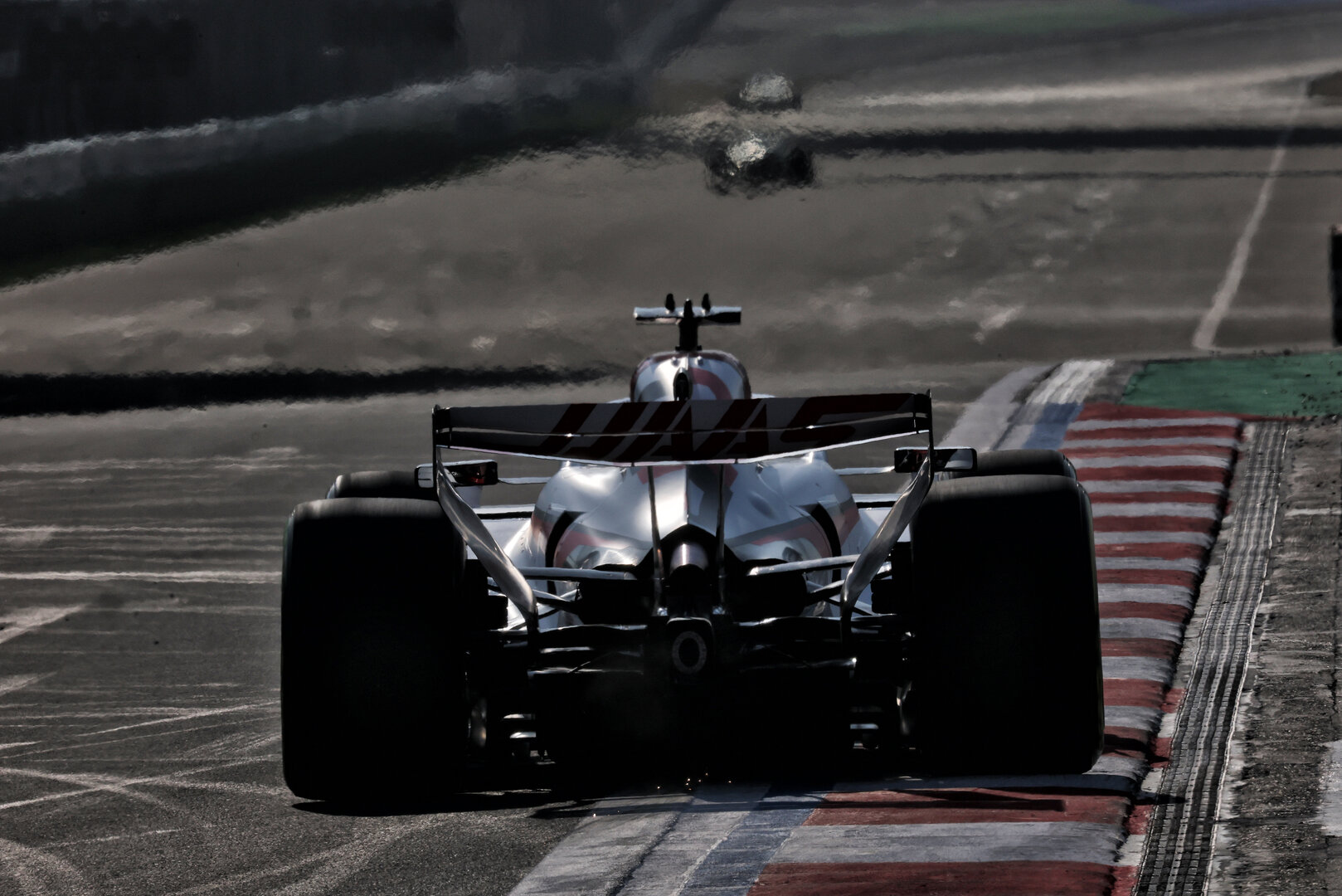 GP CINA, Esteban Ocon (FRA) Haas F1 Team VF-26.
13.03.2026. Formula 1 World Championship, Rd 2, Chinese Grand Prix, Shanghai, China, Sprint Qualifiche Day.
- www.xpbimages.com, EMail: requests@xpbimages.com © Copyright: Charniaux / XPB Images