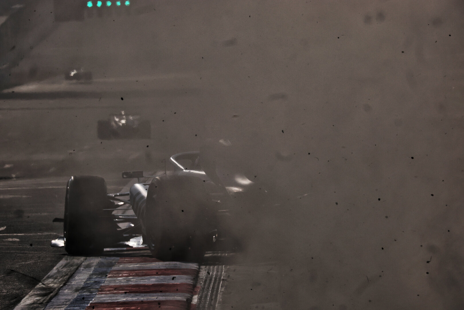 GP CINA, Oliver Bearman (GBR) Haas F1 Team VF-26 runs wide.
13.03.2026. Formula 1 World Championship, Rd 2, Chinese Grand Prix, Shanghai, China, Sprint Qualifiche Day.
- www.xpbimages.com, EMail: requests@xpbimages.com © Copyright: Charniaux / XPB Images