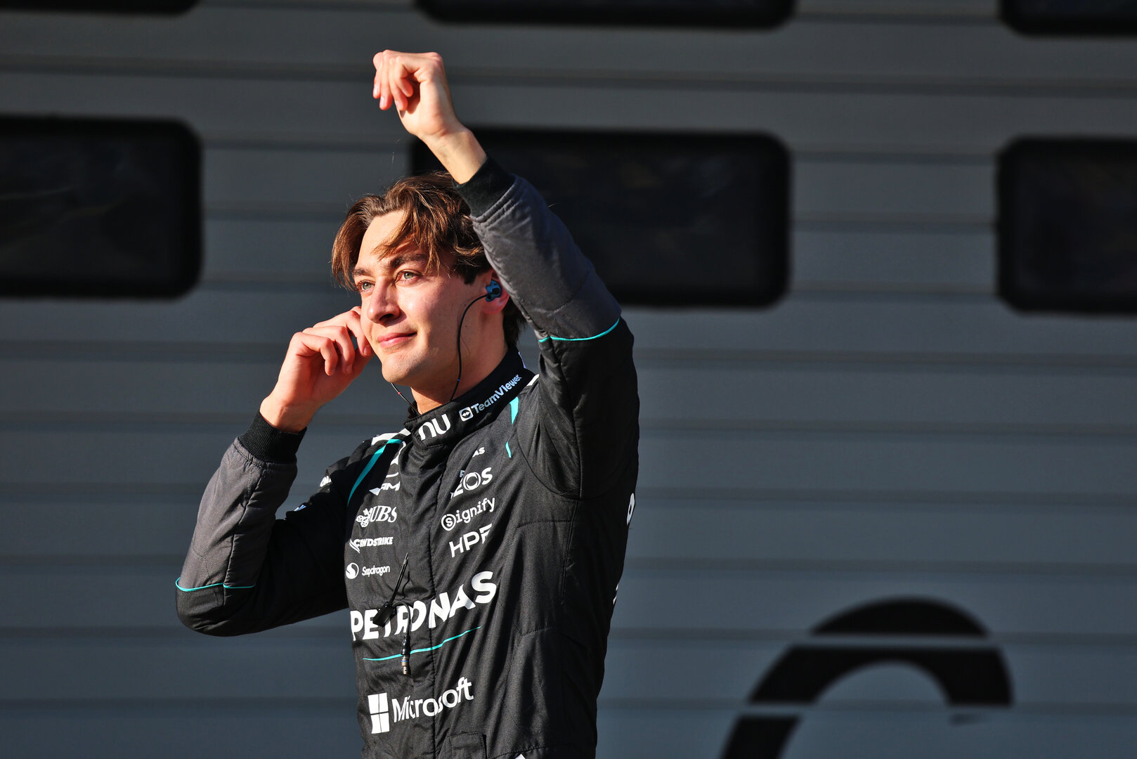 GP CINA, George Russell (GBR) Mercedes AMG Formula One Team celebrates his pole position in Sprint qualifying parc ferme.
13.03.2026. Formula 1 World Championship, Rd 2, Chinese Grand Prix, Shanghai, China, Sprint Qualifiche Day.
- www.xpbimages.com, EMail: requests@xpbimages.com © Copyright: Batchelor / XPB Images