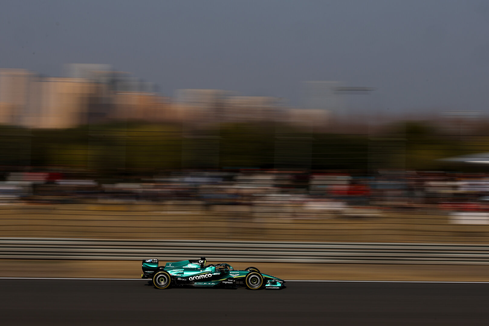 GP CINA, Lance Stroll (CDN) Aston Martin F1 Team AMR26.
13.03.2026. Formula 1 World Championship, Rd 2, Chinese Grand Prix, Shanghai, China, Sprint Qualifiche Day.
- www.xpbimages.com, EMail: requests@xpbimages.com © Copyright: Charniaux / XPB Images