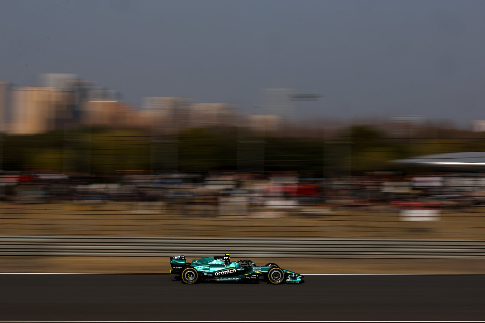 GP CINA, Fernando Alonso (ESP) Aston Martin F1 Team AMR26.
13.03.2026. Formula 1 World Championship, Rd 2, Chinese Grand Prix, Shanghai, China, Sprint Qualifiche Day.
- www.xpbimages.com, EMail: requests@xpbimages.com © Copyright: Charniaux / XPB Images