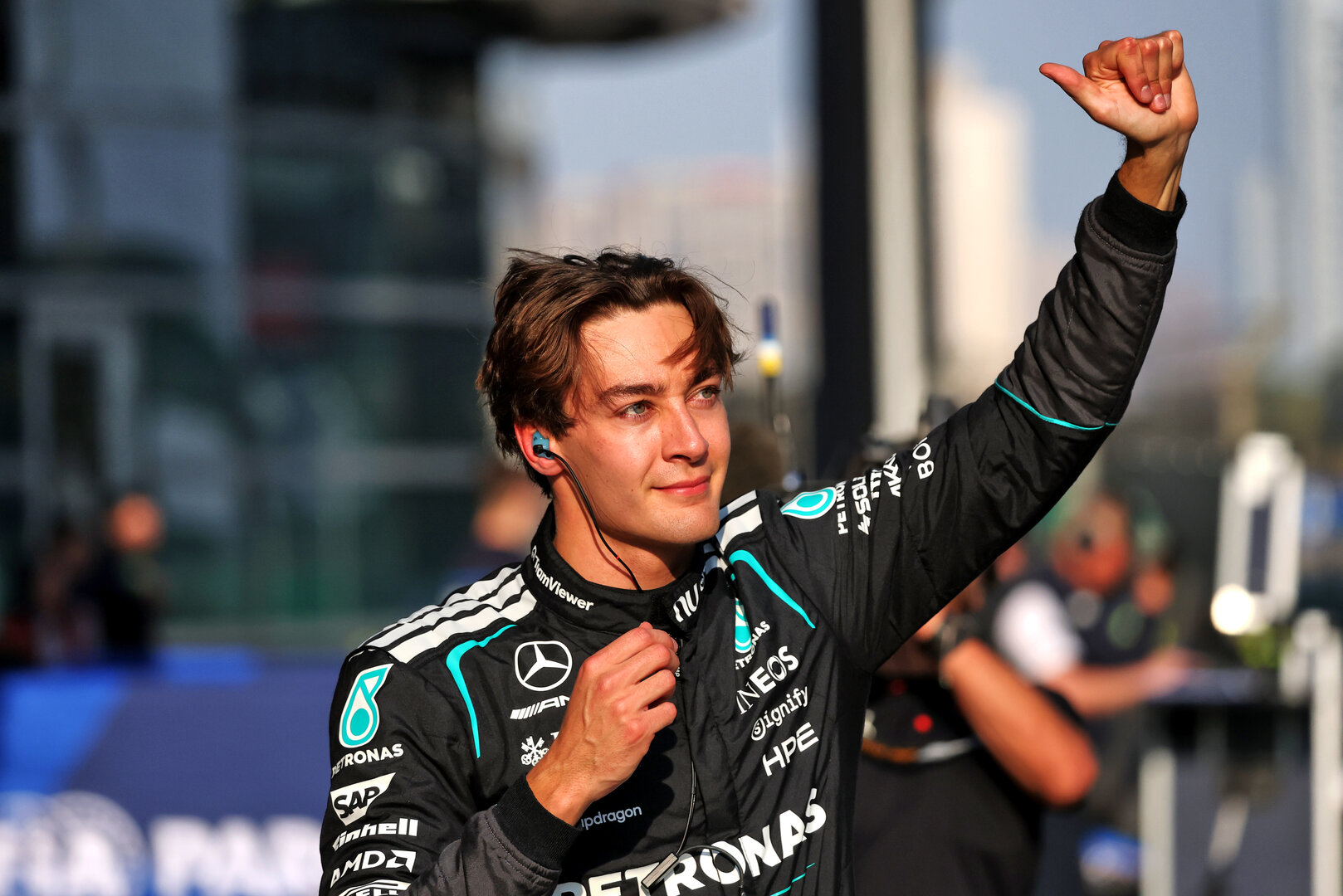 GP CINA, George Russell (GBR) Mercedes AMG Formula One Team celebrates his pole position in Sprint qualifying parc ferme.
13.03.2026. Formula 1 World Championship, Rd 2, Chinese Grand Prix, Shanghai, China, Sprint Qualifiche Day.
- www.xpbimages.com, EMail: requests@xpbimages.com © Copyright: Charniaux / XPB Images