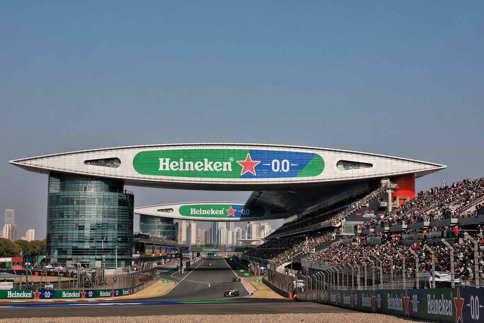 GP CINA, Esteban Ocon (FRA) Haas F1 Team VF-26.
13.03.2026. Formula 1 World Championship, Rd 2, Chinese Grand Prix, Shanghai, China, Sprint Qualifiche Day.
- www.xpbimages.com, EMail: requests@xpbimages.com © Copyright: Moy / XPB Images