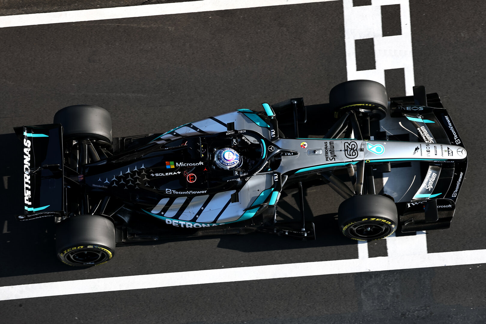 GP CINA, George Russell (GBR) Mercedes AMG Formula One Team W17.
13.03.2026. Formula 1 World Championship, Rd 2, Chinese Grand Prix, Shanghai, China, Sprint Qualifiche Day.
 - www.xpbimages.com, EMail: requests@xpbimages.com © Copyright: Coates / XPB Images