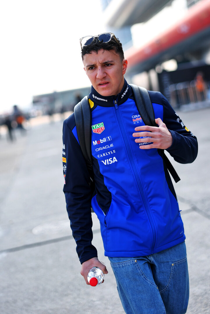 GP CINA, Isack Hadjar (FRA) Red Bull Racing.
14.03.2026. Formula 1 World Championship, Rd 2, Chinese Grand Prix, Shanghai, China, Sprint e Qualifiche Day.
- www.xpbimages.com, EMail: requests@xpbimages.com © Copyright: Bearne / XPB Images