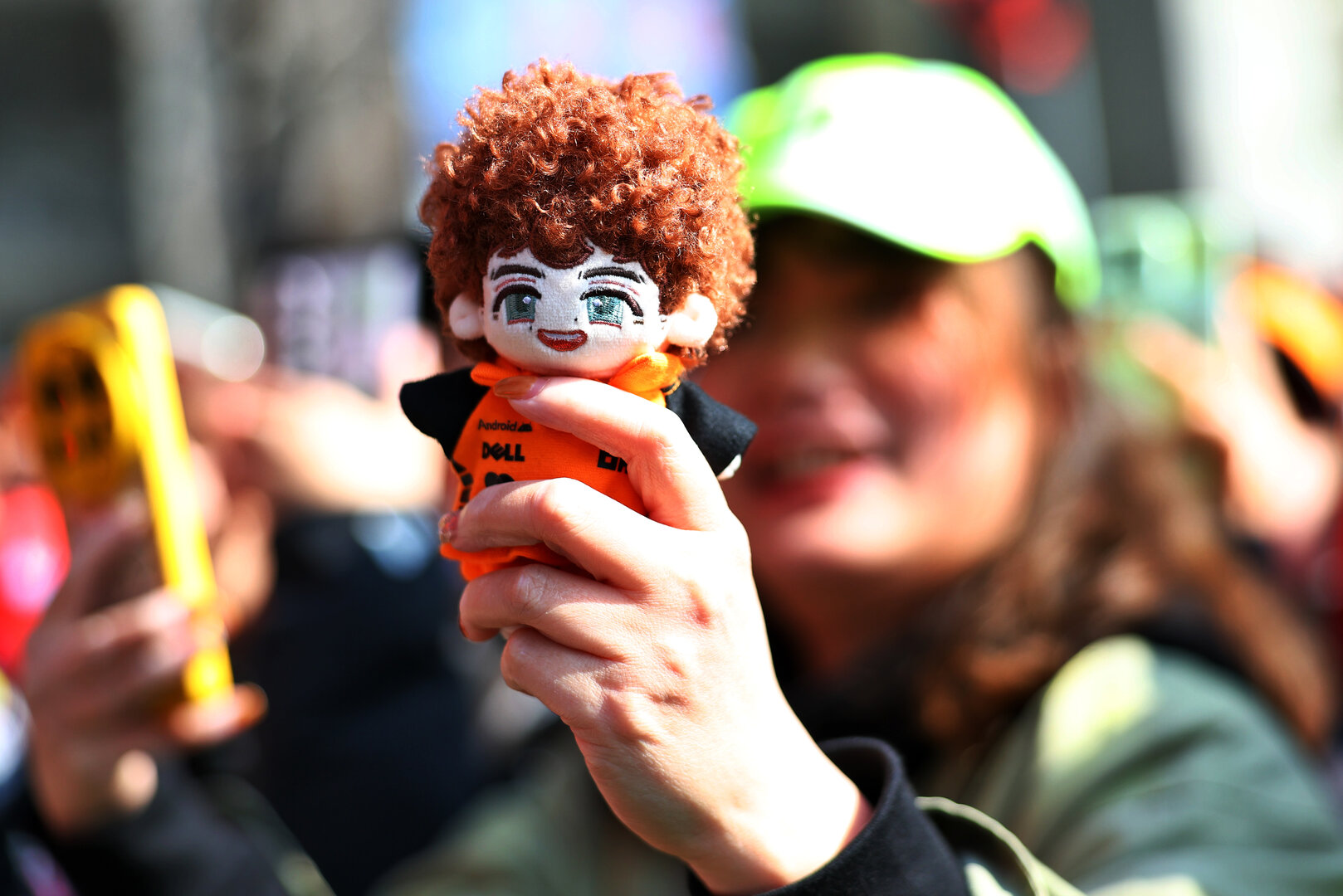 GP CINA, Lando Norris (GBR) McLaren F1 Team fan at the FanZone Stage.
14.03.2026. Formula 1 World Championship, Rd 2, Chinese Grand Prix, Shanghai, China, Sprint e Qualifiche Day.
- www.xpbimages.com, EMail: requests@xpbimages.com © Copyright: Bearne / XPB Images