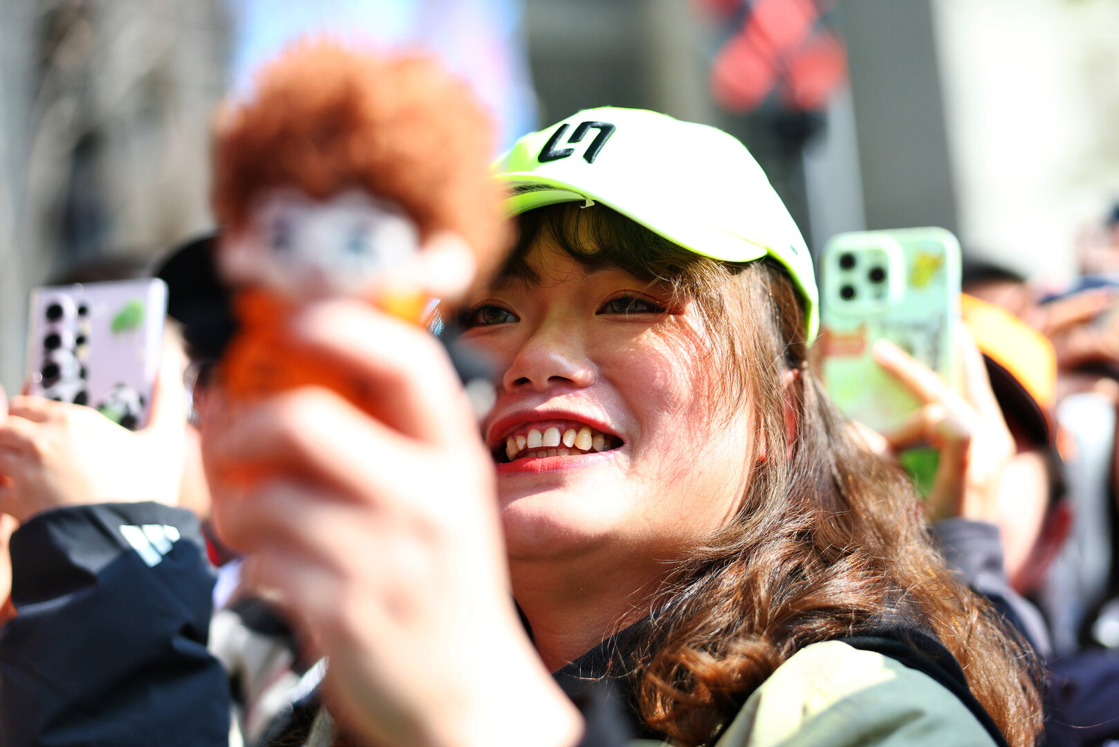 GP CINA, Lando Norris (GBR) McLaren F1 Team fan at the FanZone Stage.
14.03.2026. Formula 1 World Championship, Rd 2, Chinese Grand Prix, Shanghai, China, Sprint e Qualifiche Day.
- www.xpbimages.com, EMail: requests@xpbimages.com © Copyright: Bearne / XPB Images