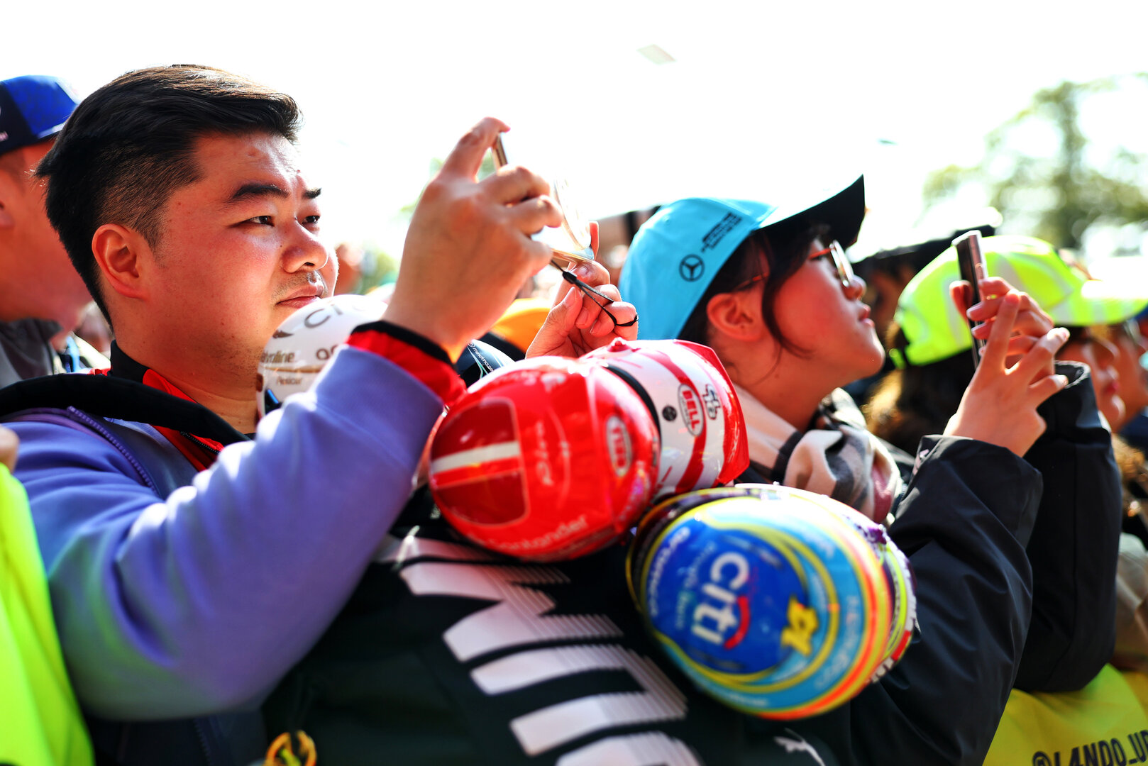 GP CINA, Fans at the FanZone Stage.
14.03.2026. Formula 1 World Championship, Rd 2, Chinese Grand Prix, Shanghai, China, Sprint e Qualifiche Day.
- www.xpbimages.com, EMail: requests@xpbimages.com © Copyright: Bearne / XPB Images