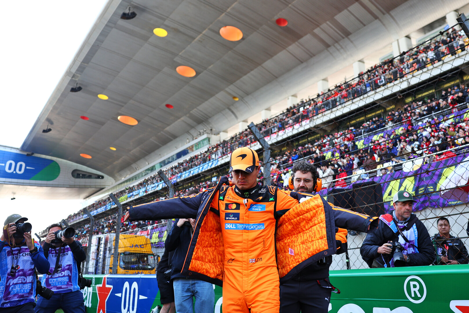 GP CINA, Lando Norris (GBR) McLaren F1 Team on the grid.
14.03.2026. Formula 1 World Championship, Rd 2, Chinese Grand Prix, Shanghai, China, Sprint e Qualifiche Day.
 - www.xpbimages.com, EMail: requests@xpbimages.com © Copyright: Patching / XPB Images