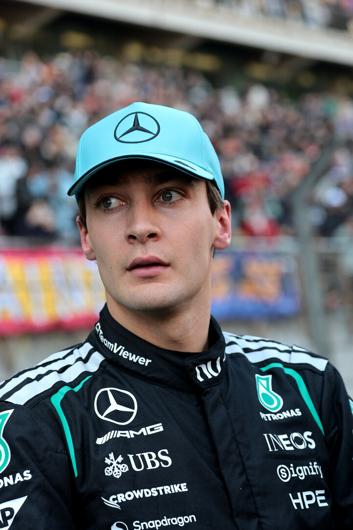 GP CINA, George Russell (GBR) Mercedes AMG Formula One Team on the grid.
14.03.2026. Formula 1 World Championship, Rd 2, Chinese Grand Prix, Shanghai, China, Sprint e Qualifiche Day.
- www.xpbimages.com, EMail: requests@xpbimages.com © Copyright: Moy / XPB Images