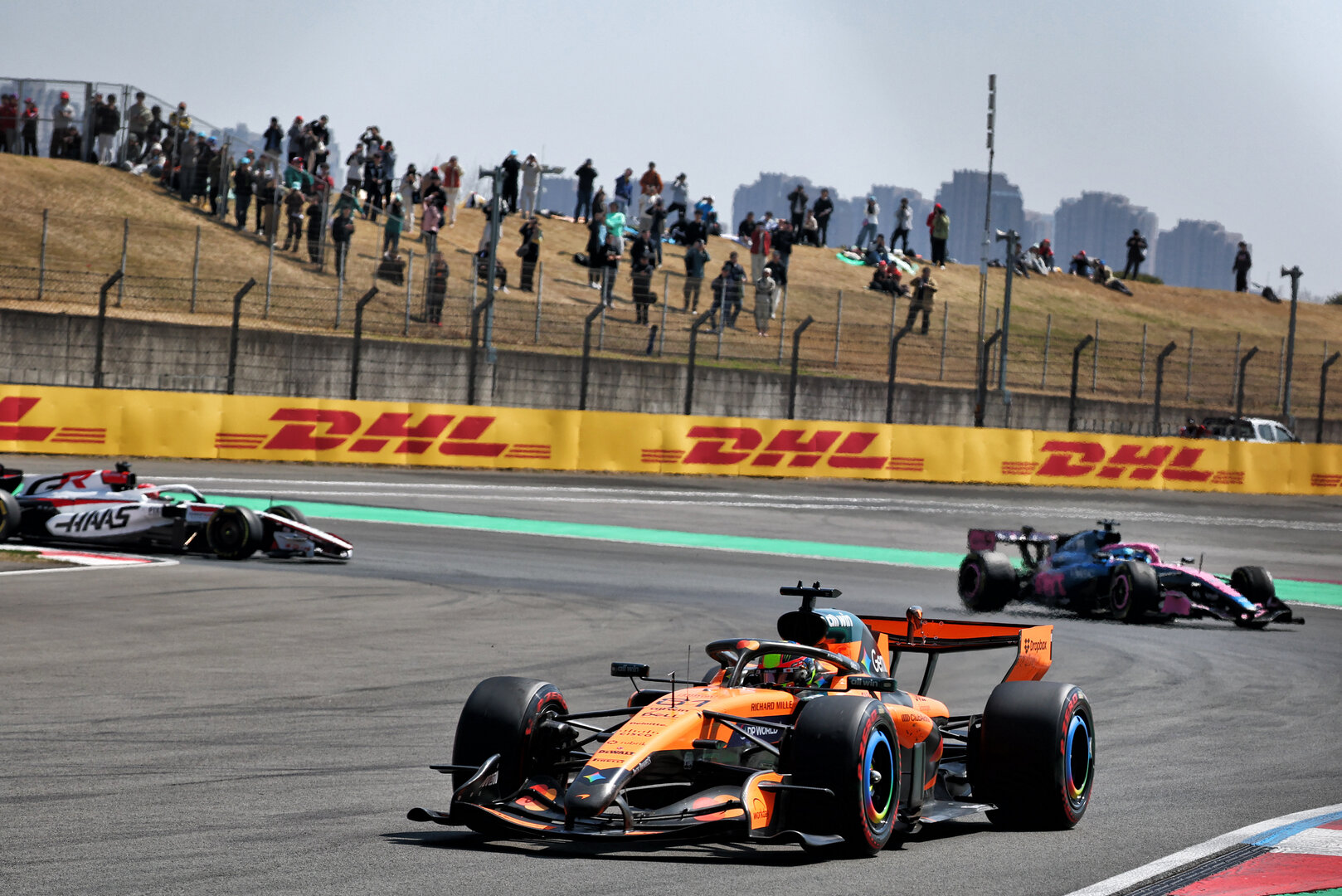 GP CINA, Oscar Piastri (AUS) McLaren F1 Team MCL40.
14.03.2026. Formula 1 World Championship, Rd 2, Chinese Grand Prix, Shanghai, China, Sprint e Qualifiche Day.
- www.xpbimages.com, EMail: requests@xpbimages.com © Copyright: Bearne / XPB Images