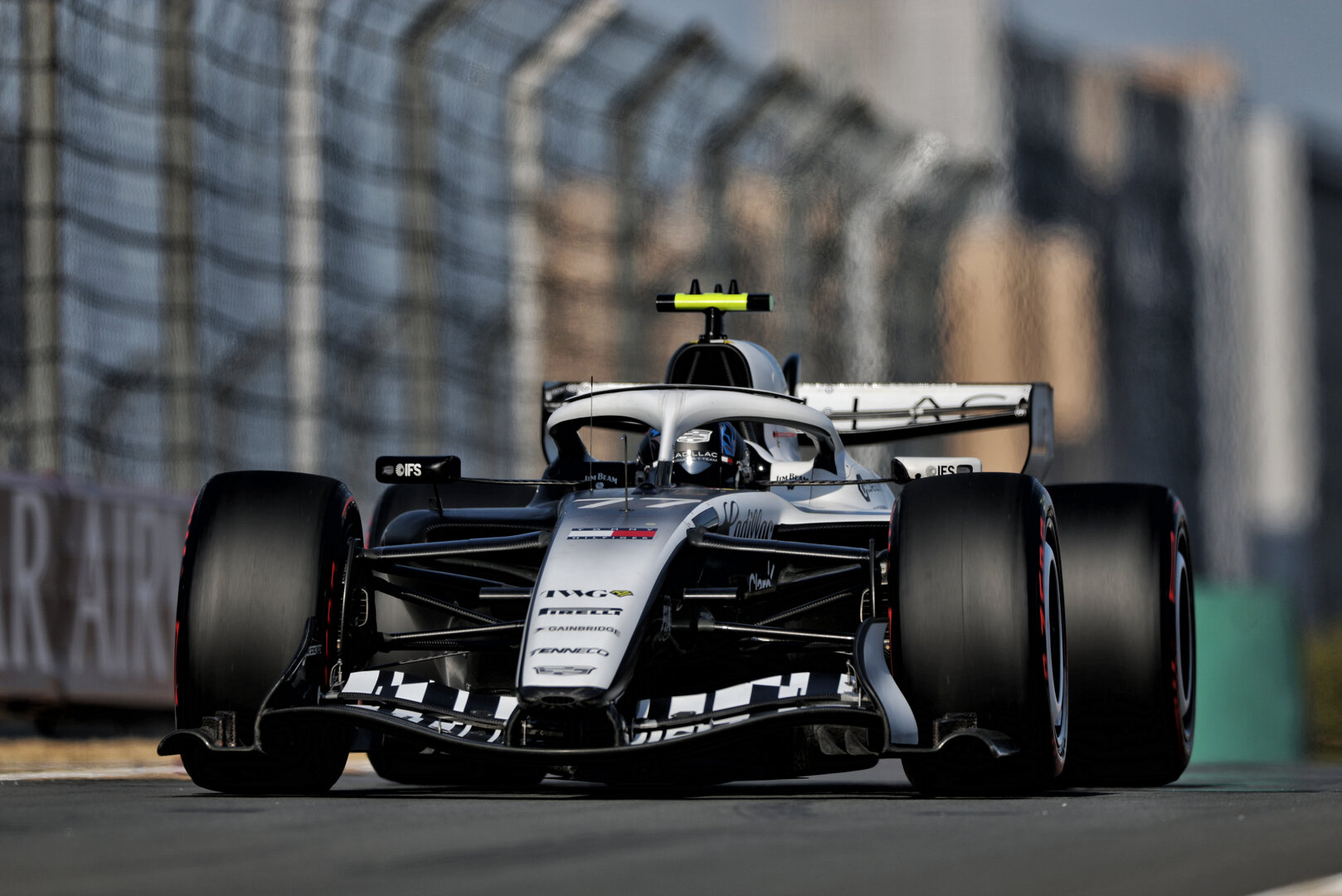 GP CINA, Valtteri Bottas (FIN) Cadillac Formula 1 Team MAC-26.
14.03.2026. Formula 1 World Championship, Rd 2, Chinese Grand Prix, Shanghai, China, Sprint e Qualifiche Day.
- www.xpbimages.com, EMail: requests@xpbimages.com © Copyright: Charniaux / XPB Images