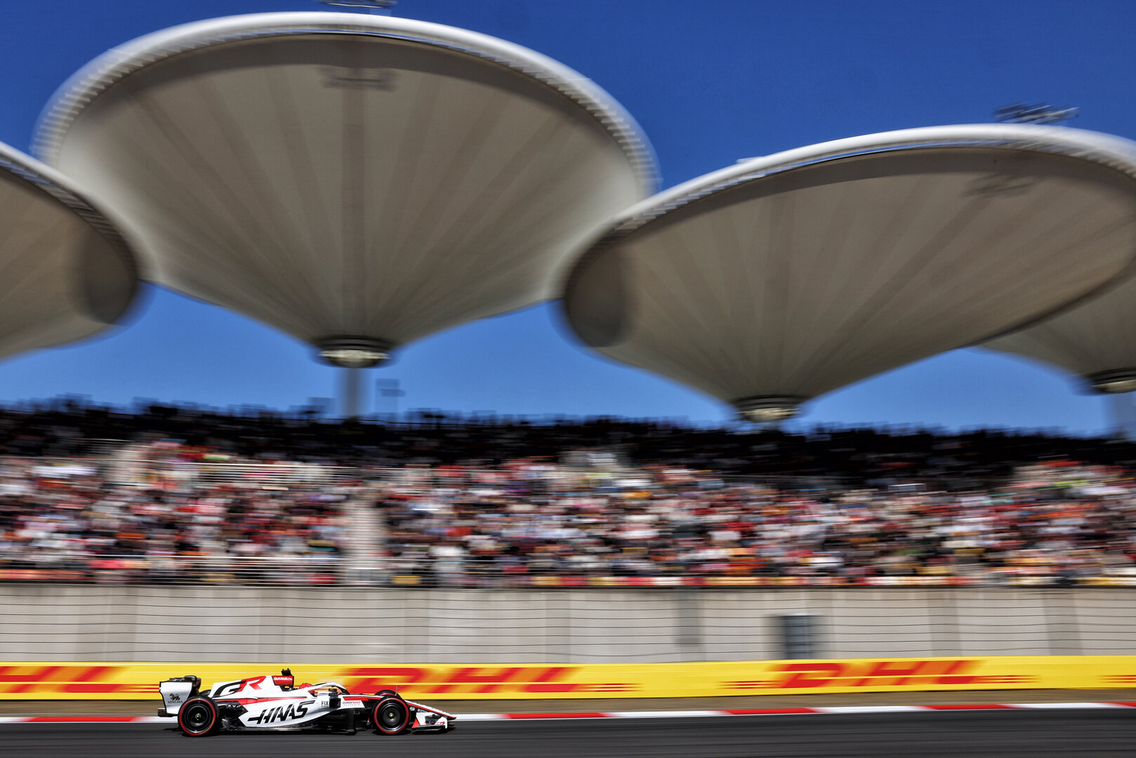 GP CINA, Esteban Ocon (FRA) Haas F1 Team VF-26.
14.03.2026. Formula 1 World Championship, Rd 2, Chinese Grand Prix, Shanghai, China, Sprint e Qualifiche Day.
 - www.xpbimages.com, EMail: requests@xpbimages.com © Copyright: Patching / XPB Images