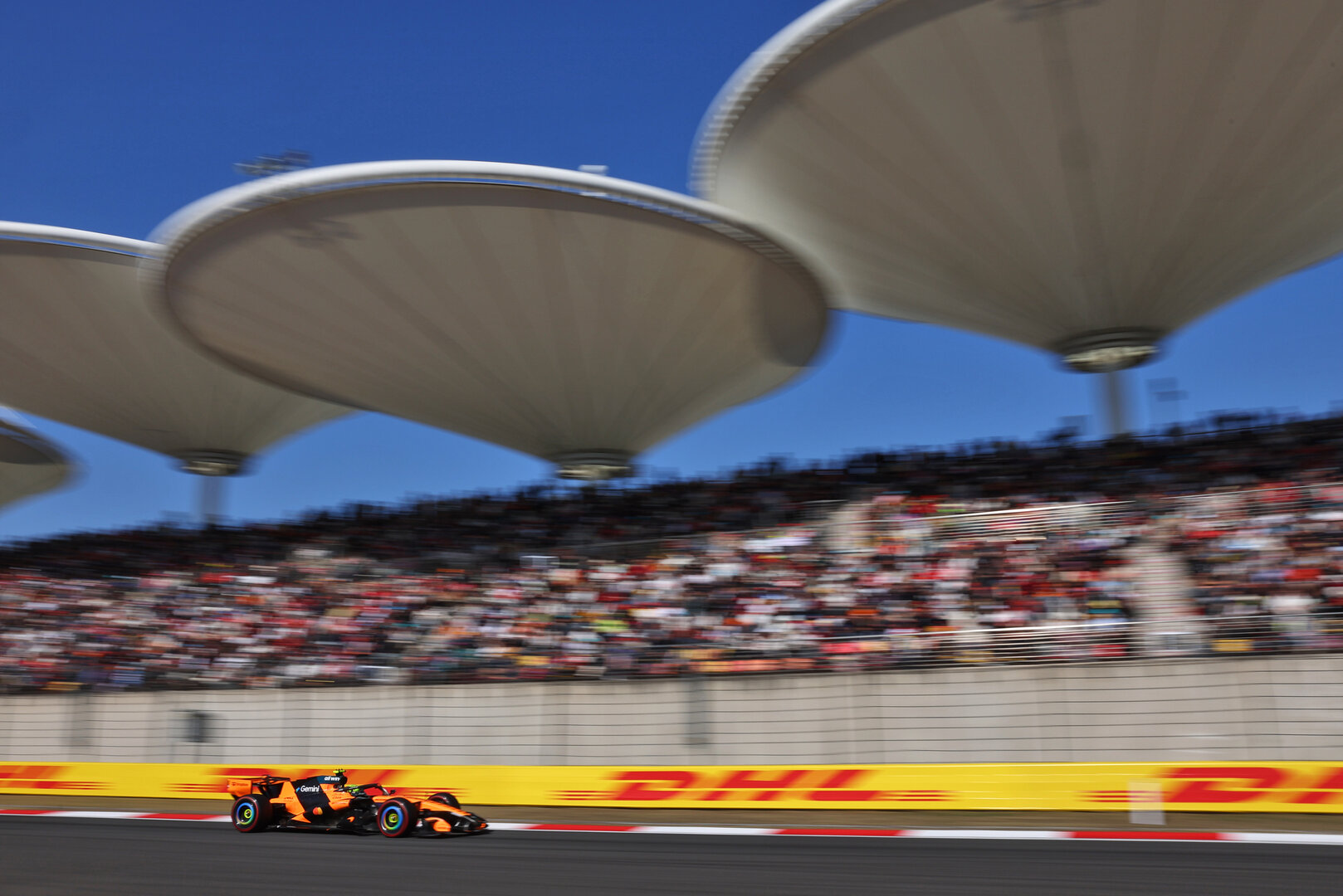 GP CINA, Lando Norris (GBR) McLaren F1 Team MCL40.
14.03.2026. Formula 1 World Championship, Rd 2, Chinese Grand Prix, Shanghai, China, Sprint e Qualifiche Day.
 - www.xpbimages.com, EMail: requests@xpbimages.com © Copyright: Patching / XPB Images