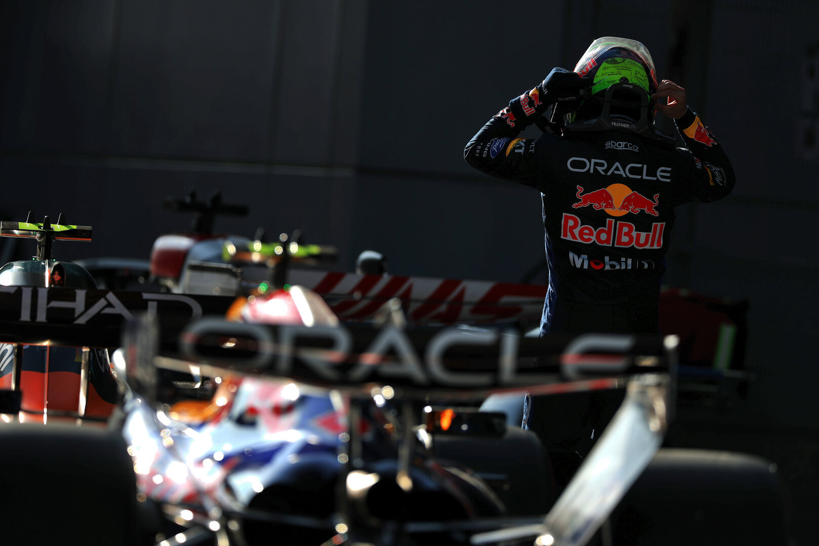 GP CINA, Isack Hadjar (FRA) Red Bull Racing in qualifying parc ferme.
14.03.2026. Formula 1 World Championship, Rd 2, Chinese Grand Prix, Shanghai, China, Sprint e Qualifiche Day.
- www.xpbimages.com, EMail: requests@xpbimages.com © Copyright: Charniaux / XPB Images