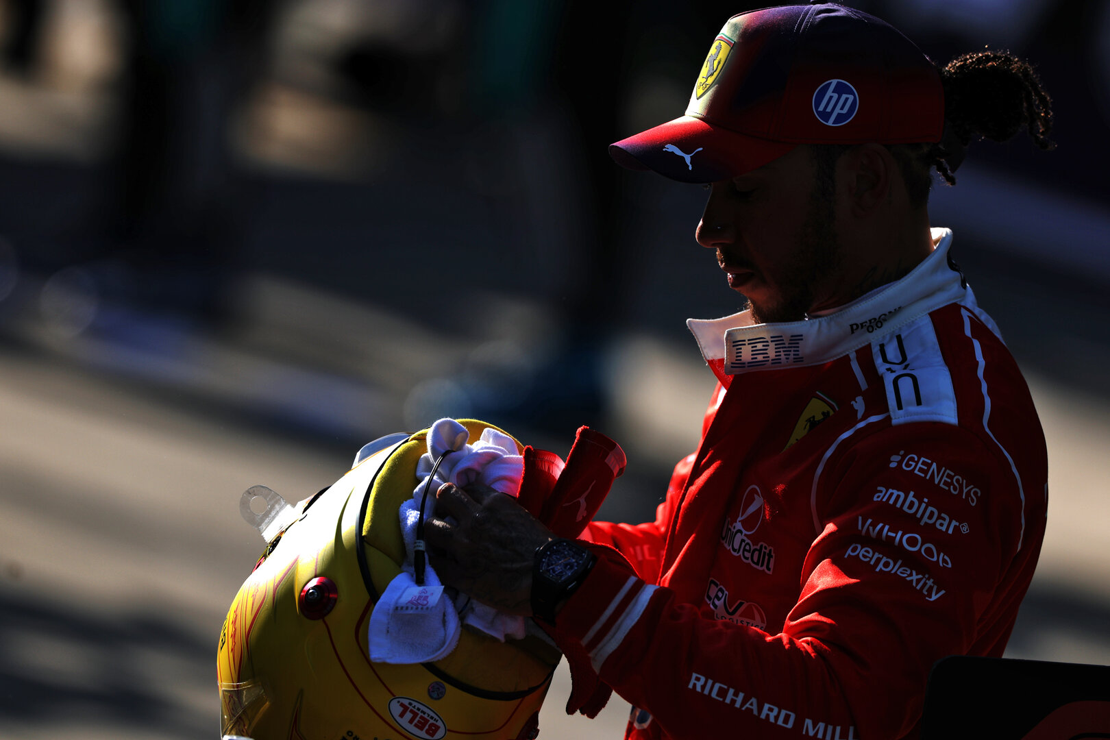 GP CINA, Lewis Hamilton (GBR) Ferrari in qualifying parc ferme.
14.03.2026. Formula 1 World Championship, Rd 2, Chinese Grand Prix, Shanghai, China, Sprint e Qualifiche Day.
- www.xpbimages.com, EMail: requests@xpbimages.com © Copyright: Charniaux / XPB Images