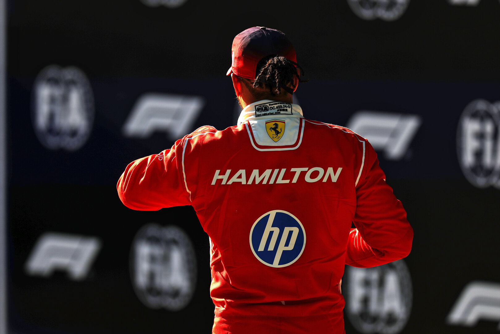 GP CINA, Lewis Hamilton (GBR) Ferrari in qualifying parc ferme.
14.03.2026. Formula 1 World Championship, Rd 2, Chinese Grand Prix, Shanghai, China, Sprint e Qualifiche Day.
- www.xpbimages.com, EMail: requests@xpbimages.com © Copyright: Charniaux / XPB Images