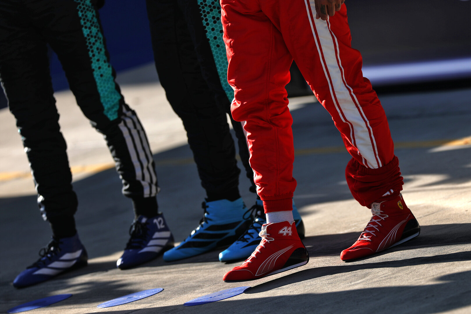 GP CINA, Lewis Hamilton (GBR) Ferrari - racing boots, in qualifying parc ferme.
14.03.2026. Formula 1 World Championship, Rd 2, Chinese Grand Prix, Shanghai, China, Sprint e Qualifiche Day.
- www.xpbimages.com, EMail: requests@xpbimages.com © Copyright: Charniaux / XPB Images