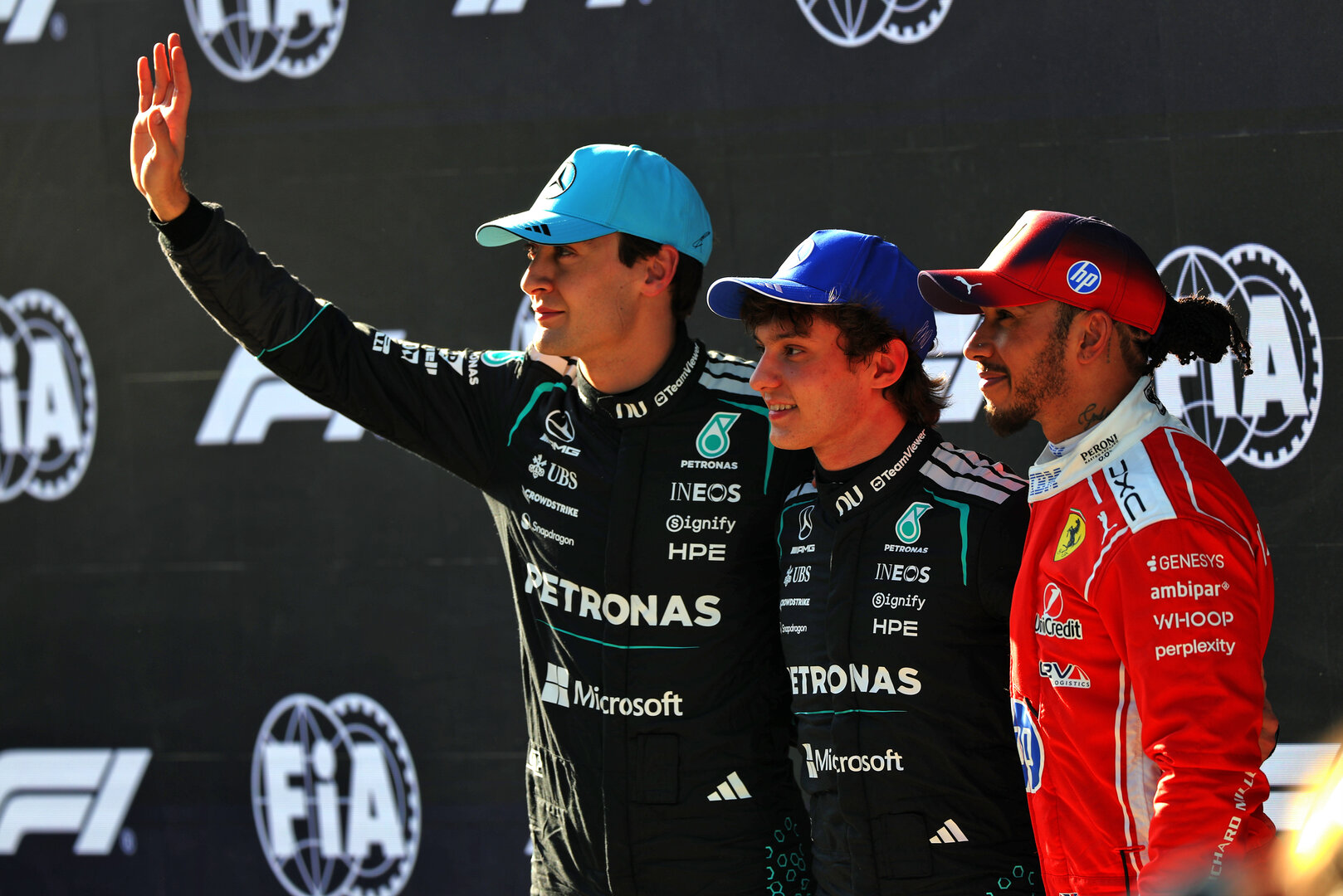 GP CINA, Qualifiche top three in parc ferme (L to R): George Russell (GBR) Mercedes AMG Formula One Team, second; Andrea Kimi Antonelli (ITA) Mercedes AMG Formula One Team, pole position; Lewis Hamilton (GBR) Ferrari, third. 
14.03.2026. Formula 1 World Championship, Rd 2, Chinese Grand Prix, Shanghai, China, Sprint e Qualifiche Day.
- www.xpbimages.com, EMail: requests@xpbimages.com © Copyright: Charniaux / XPB Images