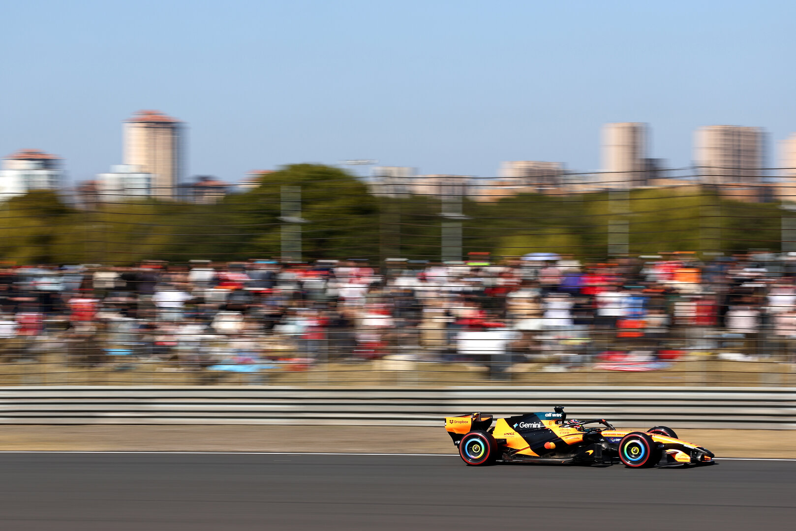 GP CINA, Oscar Piastri (AUS) McLaren F1 Team MCL40.
14.03.2026. Formula 1 World Championship, Rd 2, Chinese Grand Prix, Shanghai, China, Sprint e Qualifiche Day.
- www.xpbimages.com, EMail: requests@xpbimages.com © Copyright: Bearne / XPB Images