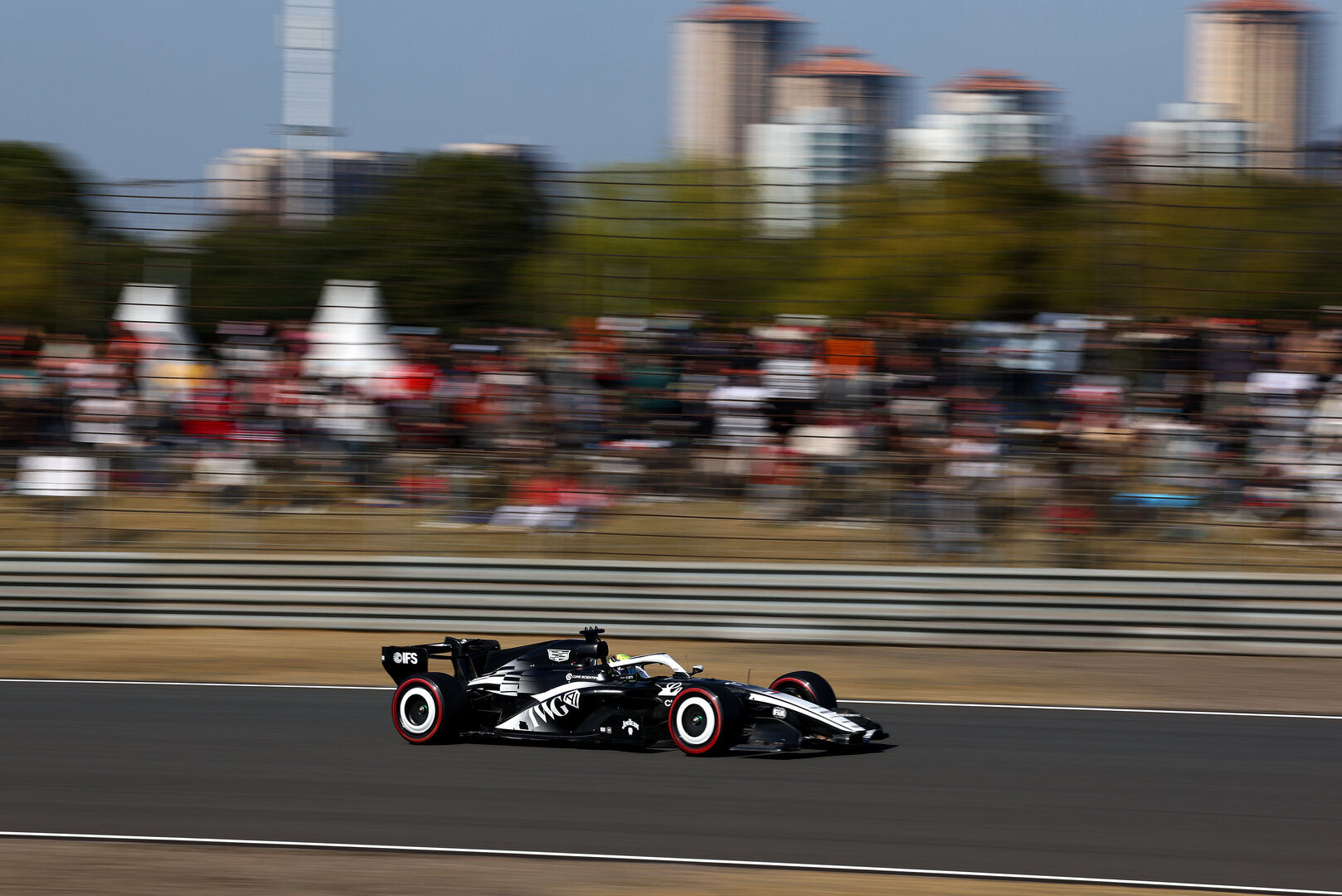 GP CINA, Sergio Perez (MEX) Cadillac Formula 1 Team MAC-26.
14.03.2026. Formula 1 World Championship, Rd 2, Chinese Grand Prix, Shanghai, China, Sprint e Qualifiche Day.
- www.xpbimages.com, EMail: requests@xpbimages.com © Copyright: Bearne / XPB Images
