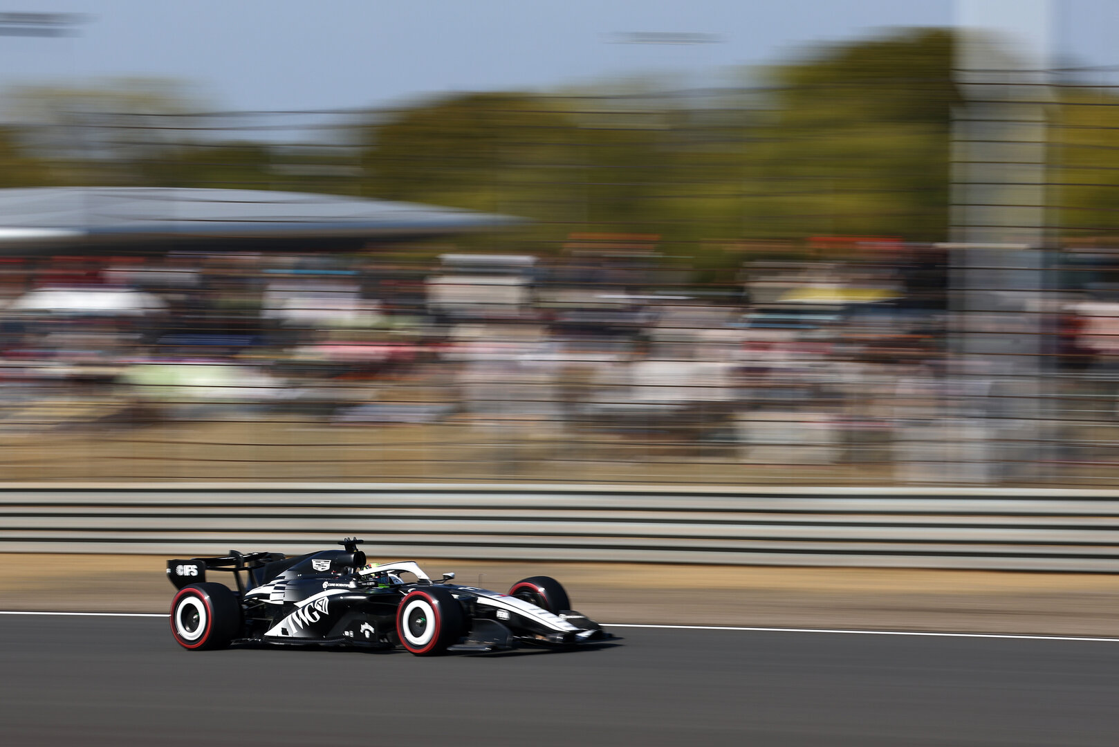 GP CINA, Sergio Perez (MEX) Cadillac Formula 1 Team MAC-26.
14.03.2026. Formula 1 World Championship, Rd 2, Chinese Grand Prix, Shanghai, China, Sprint e Qualifiche Day.
- www.xpbimages.com, EMail: requests@xpbimages.com © Copyright: Bearne / XPB Images