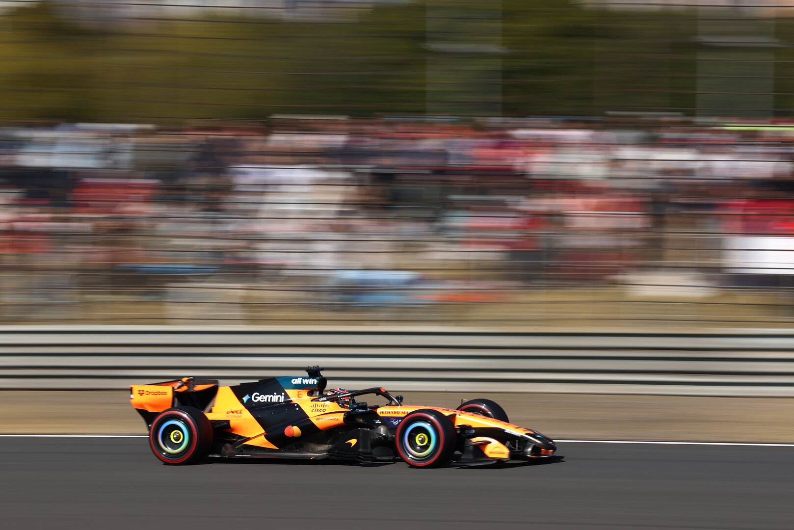 GP CINA, Oscar Piastri (AUS) McLaren F1 Team MCL40.
14.03.2026. Formula 1 World Championship, Rd 2, Chinese Grand Prix, Shanghai, China, Sprint e Qualifiche Day.
- www.xpbimages.com, EMail: requests@xpbimages.com © Copyright: Bearne / XPB Images