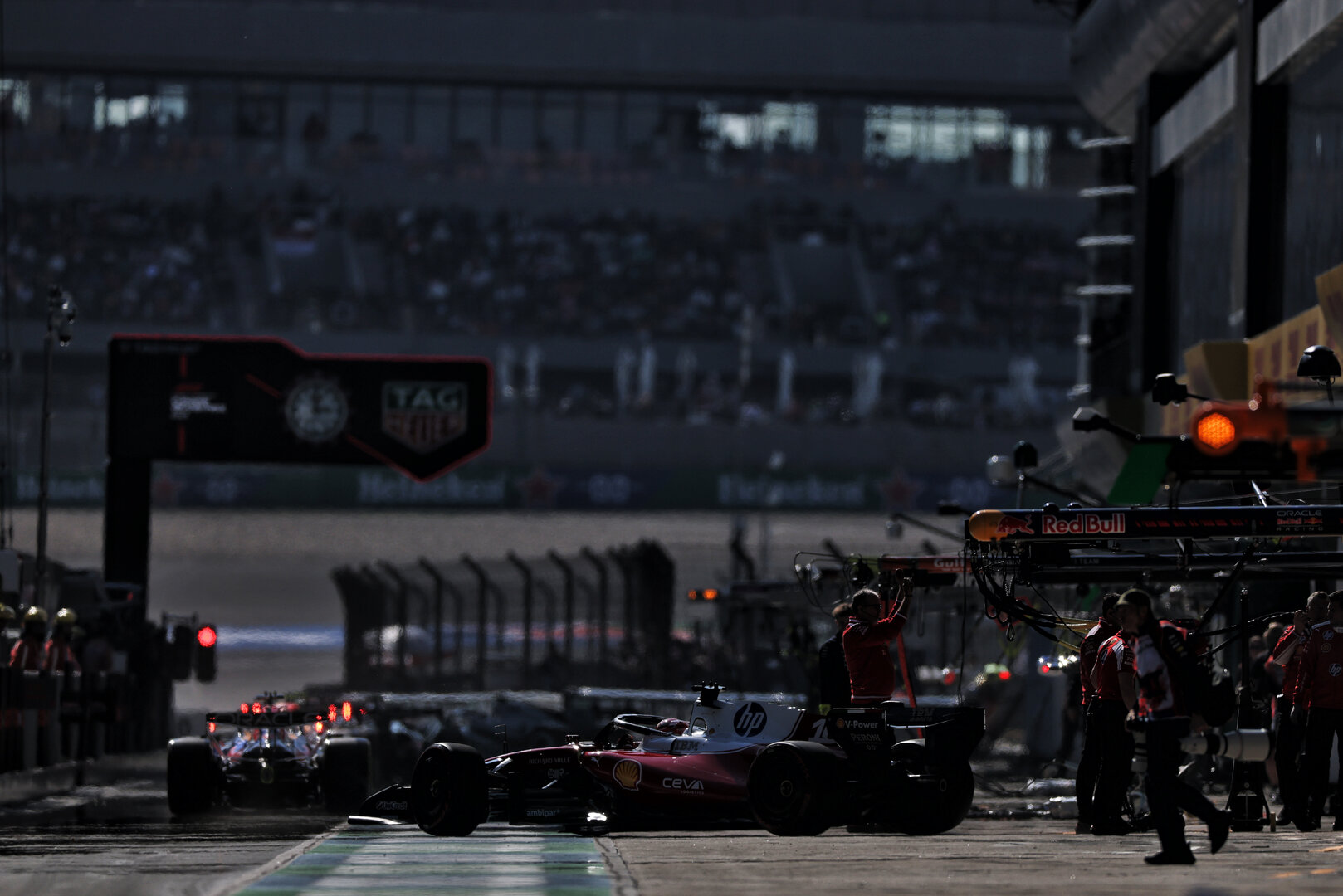 GP CINA, Charles Leclerc (MON) Ferrari SF-26 in the pits.
14.03.2026. Formula 1 World Championship, Rd 2, Chinese Grand Prix, Shanghai, China, Sprint e Qualifiche Day.
- www.xpbimages.com, EMail: requests@xpbimages.com © Copyright: Charniaux / XPB Images