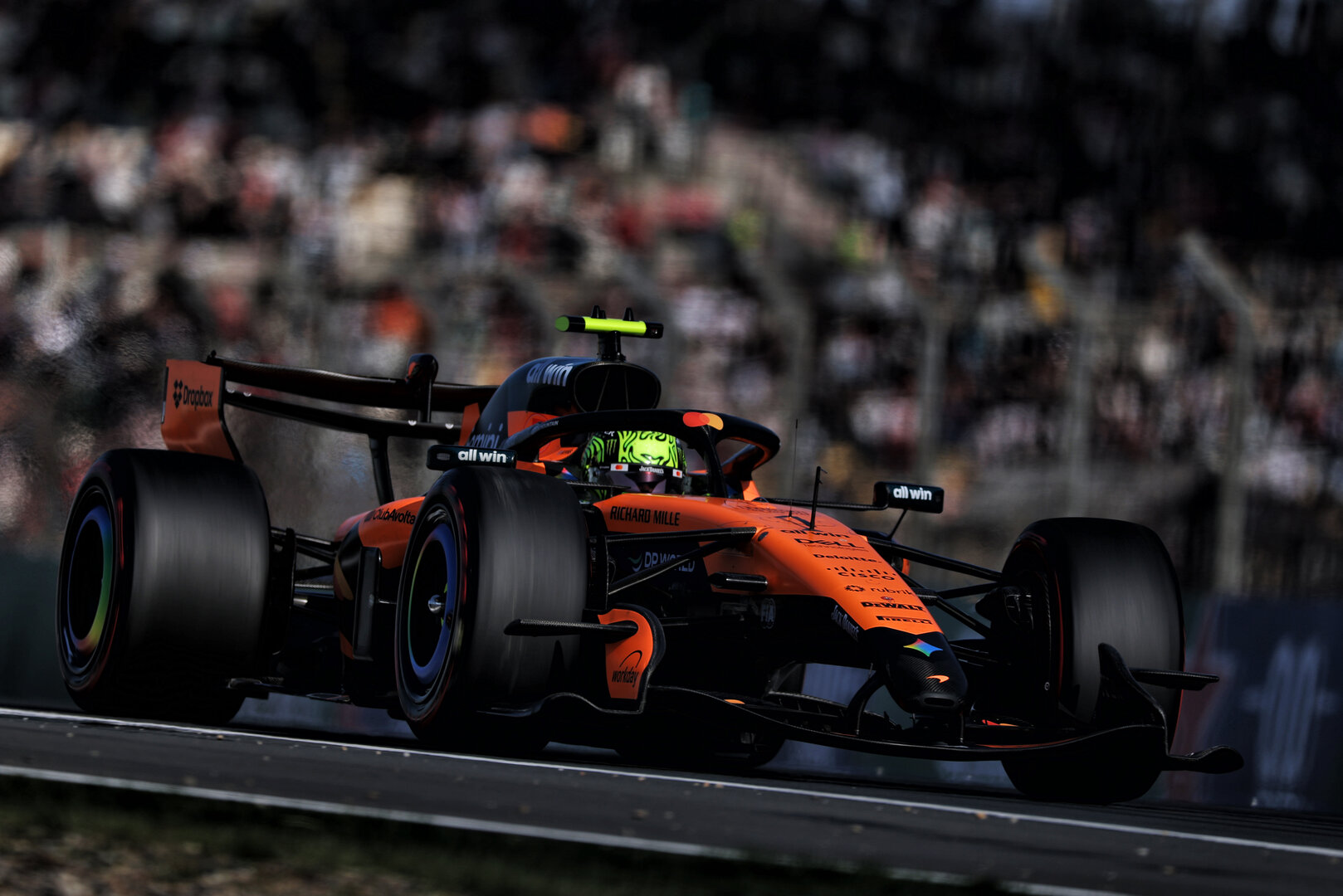 GP CINA, Lando Norris (GBR) McLaren F1 Team MCL40.
14.03.2026. Formula 1 World Championship, Rd 2, Chinese Grand Prix, Shanghai, China, Sprint e Qualifiche Day.
- www.xpbimages.com, EMail: requests@xpbimages.com © Copyright: Charniaux / XPB Images
