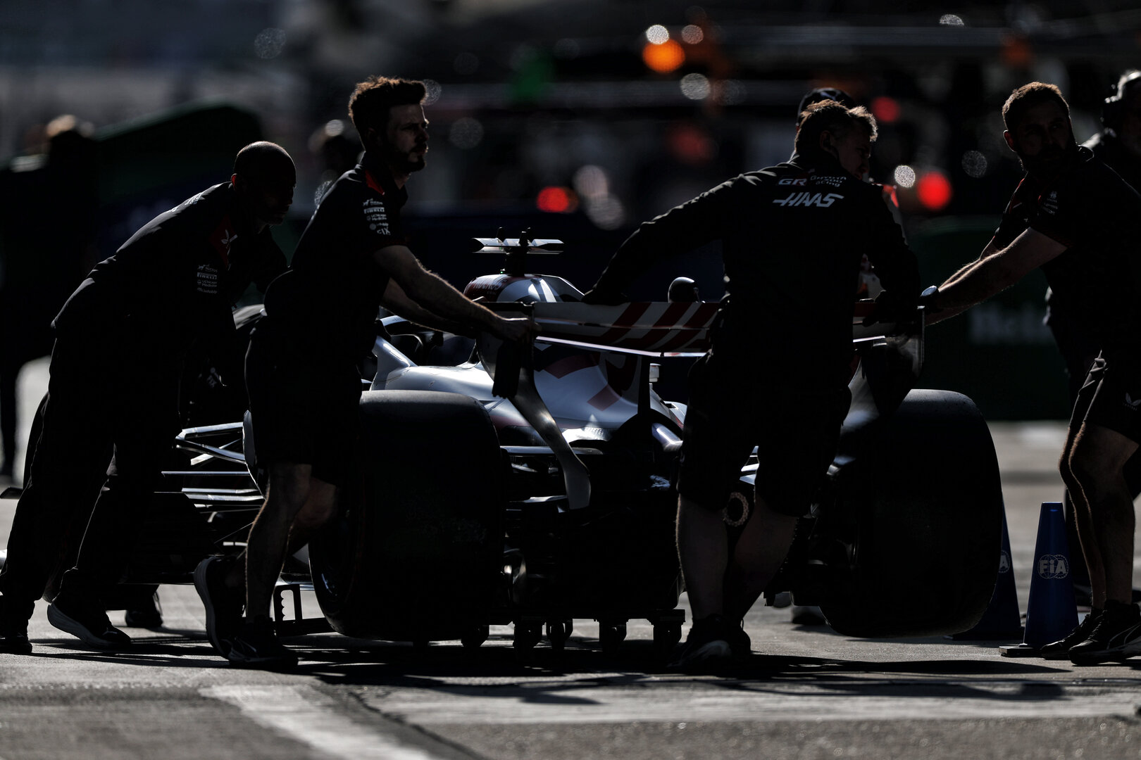 GP CINA, Esteban Ocon (FRA) Haas F1 Team VF-26 in the pits.
14.03.2026. Formula 1 World Championship, Rd 2, Chinese Grand Prix, Shanghai, China, Sprint e Qualifiche Day.
- www.xpbimages.com, EMail: requests@xpbimages.com © Copyright: Charniaux / XPB Images